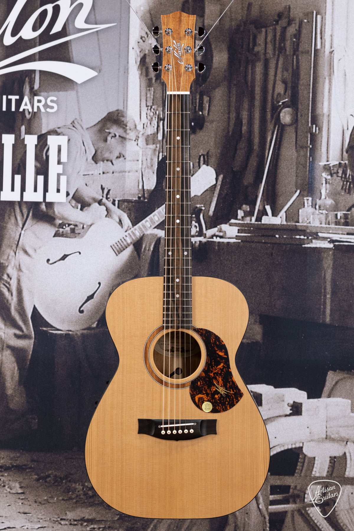 Maton Guitars Solid Road Series SRS-808 - 16352