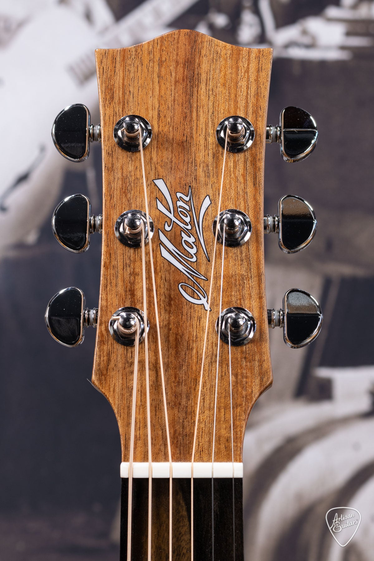 Maton Guitars Solid Road Series SRS-808 - 16352