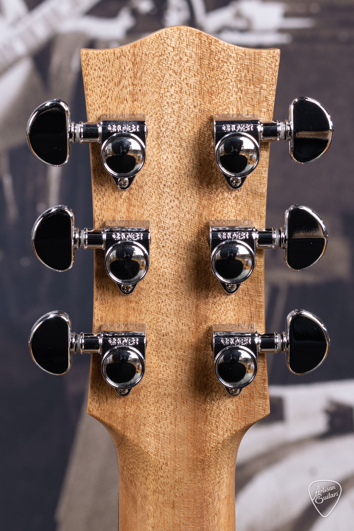 Maton Guitars Solid Road Series SRS-808 - 16352