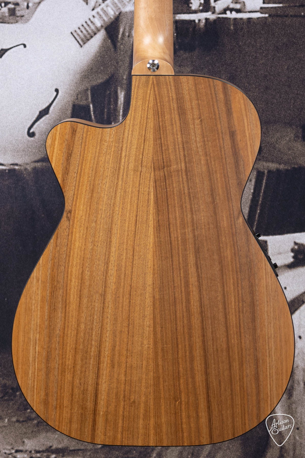 Maton Guitars Solid Road Series SRS-808C - 16342