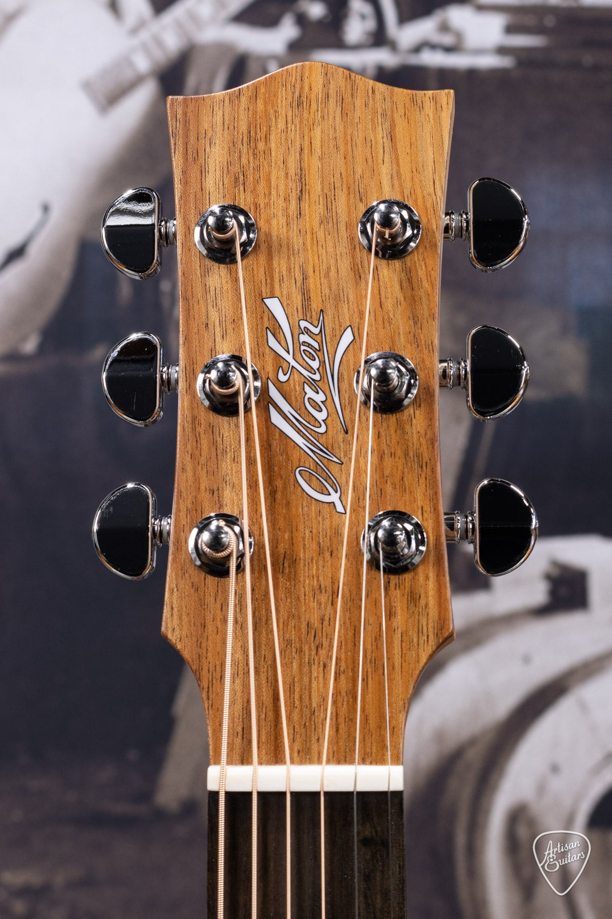 Maton Guitars Solid Road Series SRS-808C - 16343
