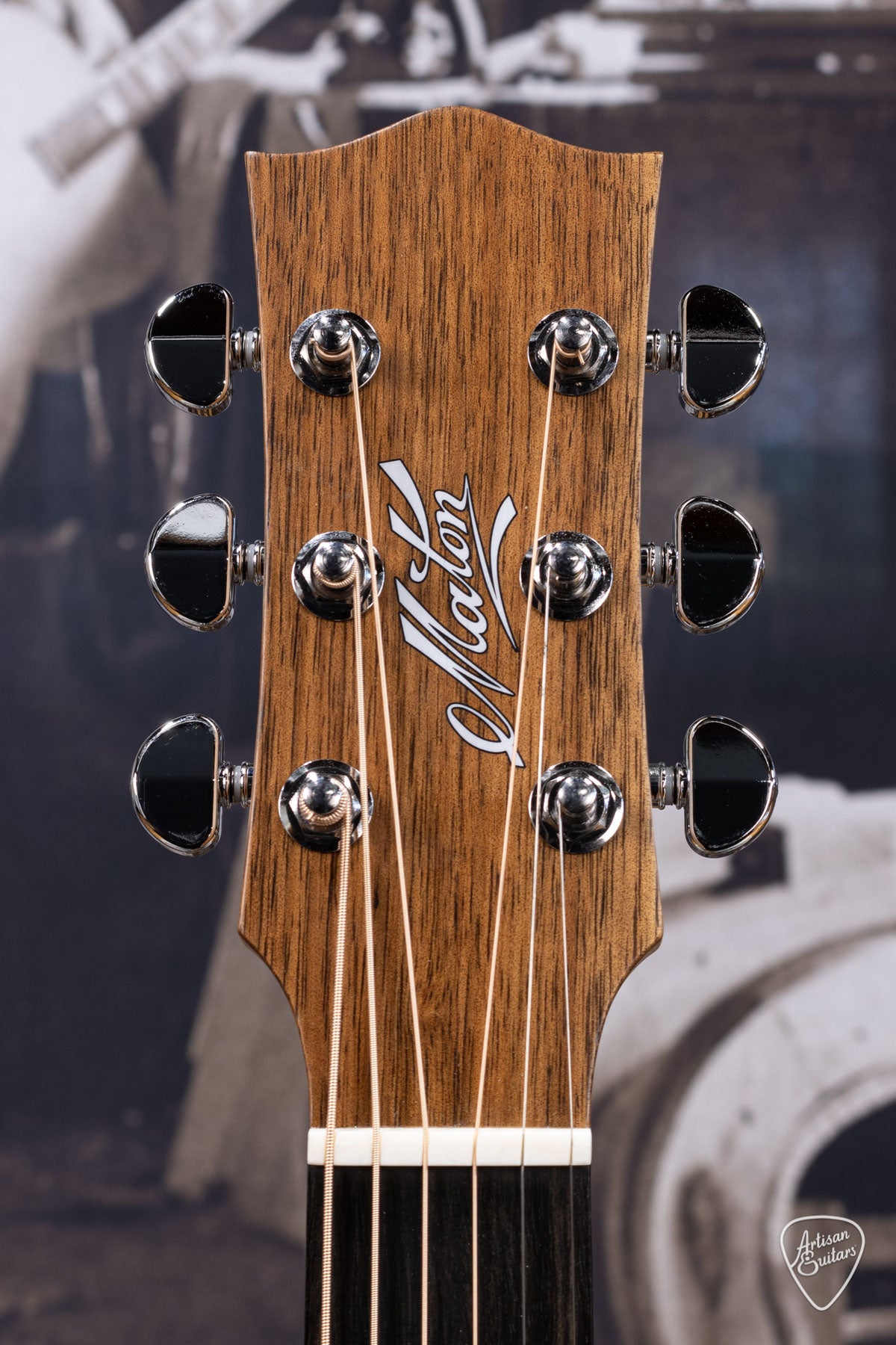 Maton Guitars Solid Road Series SRS-808C - 16344