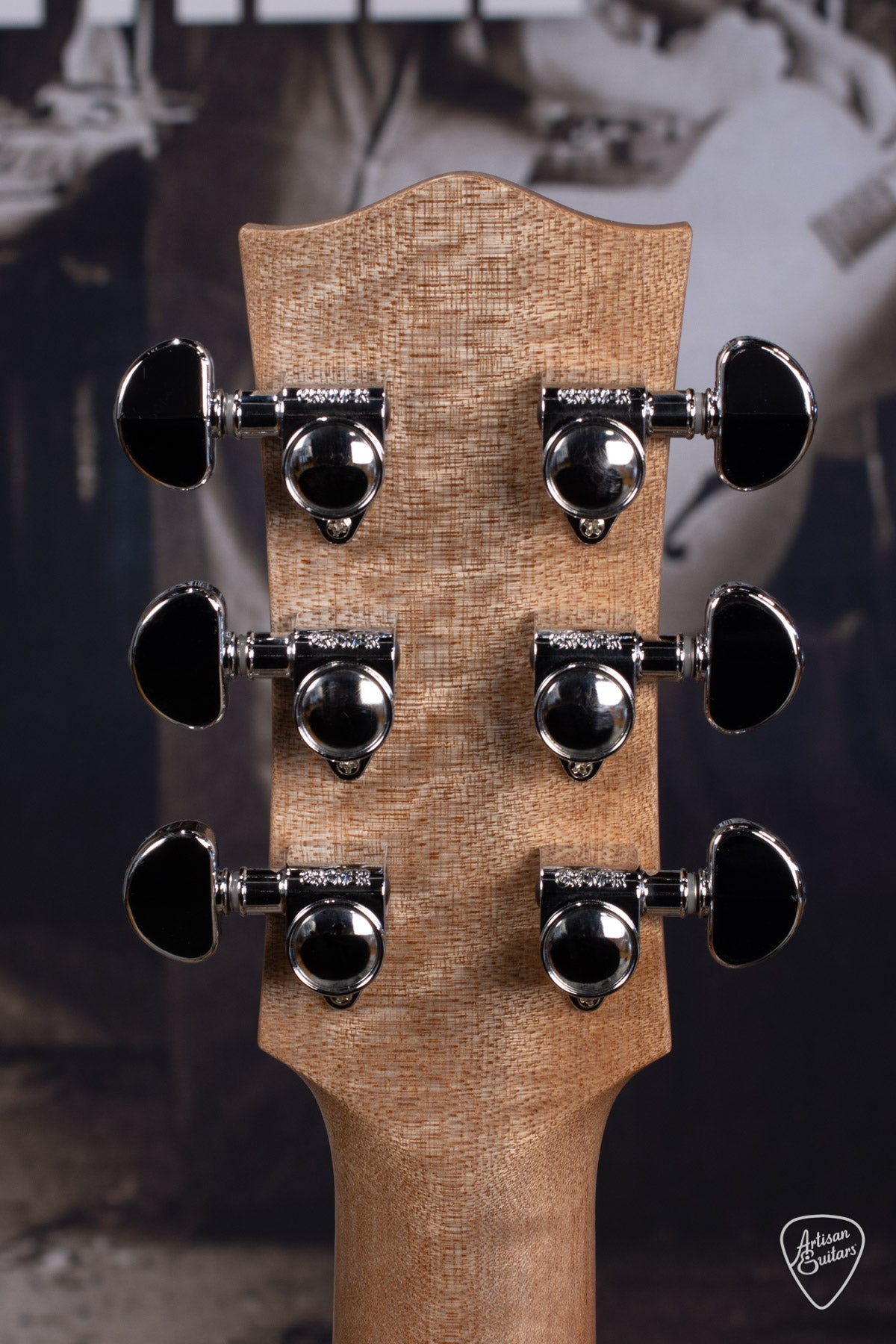 Maton Guitars Solid Road Series SRS-808C Cutaway - 16392
