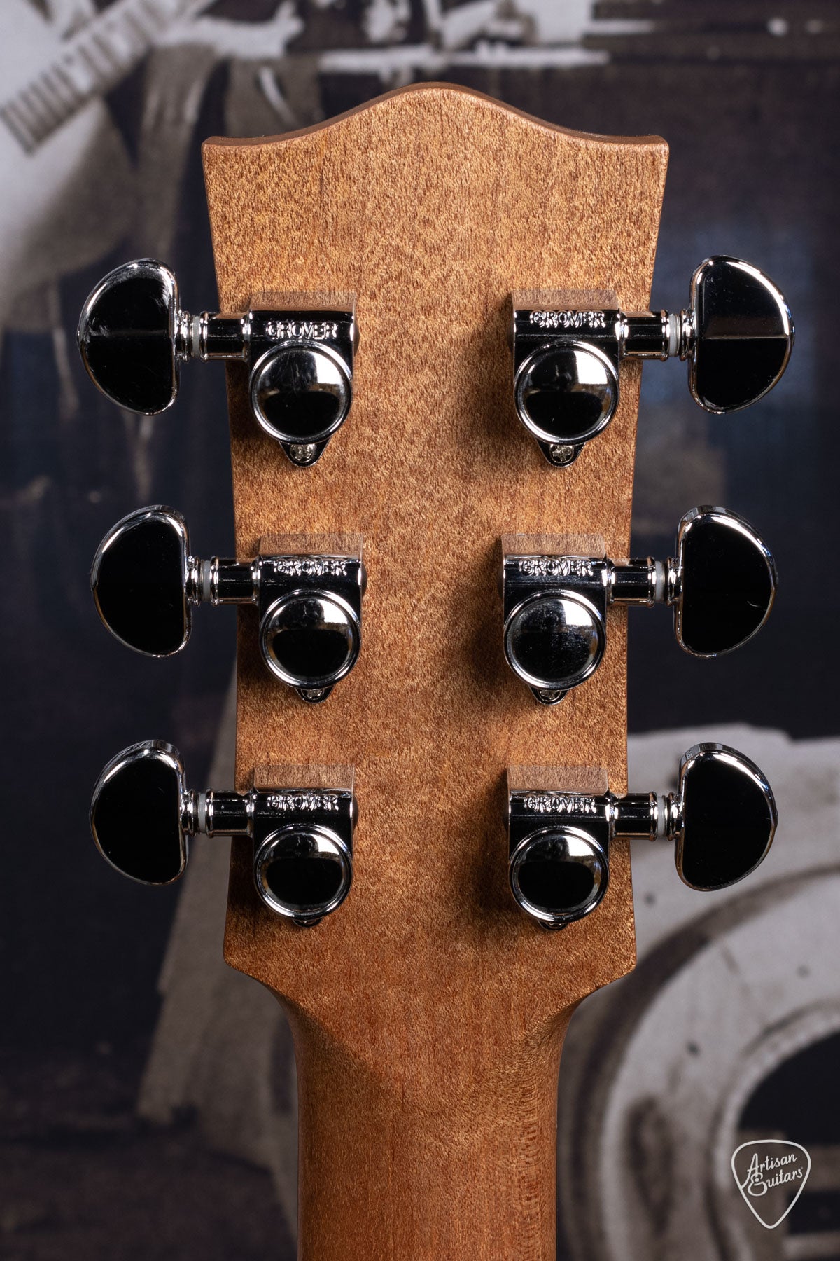 Maton Guitars Solid Road Series SRS-808C Cutaway - 16390