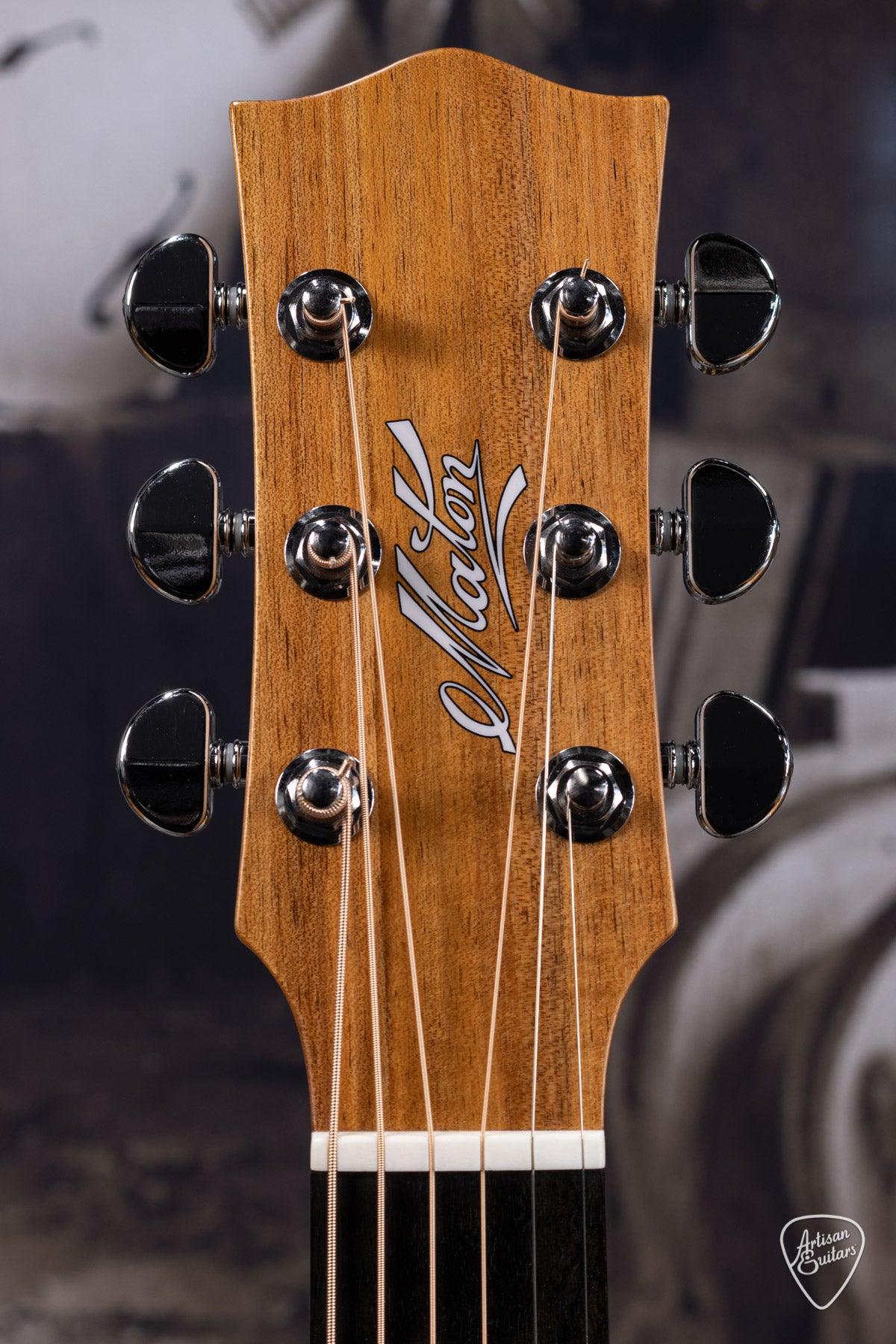 Maton Guitars All-Blackwood EBW-808C Cutaway - 16300