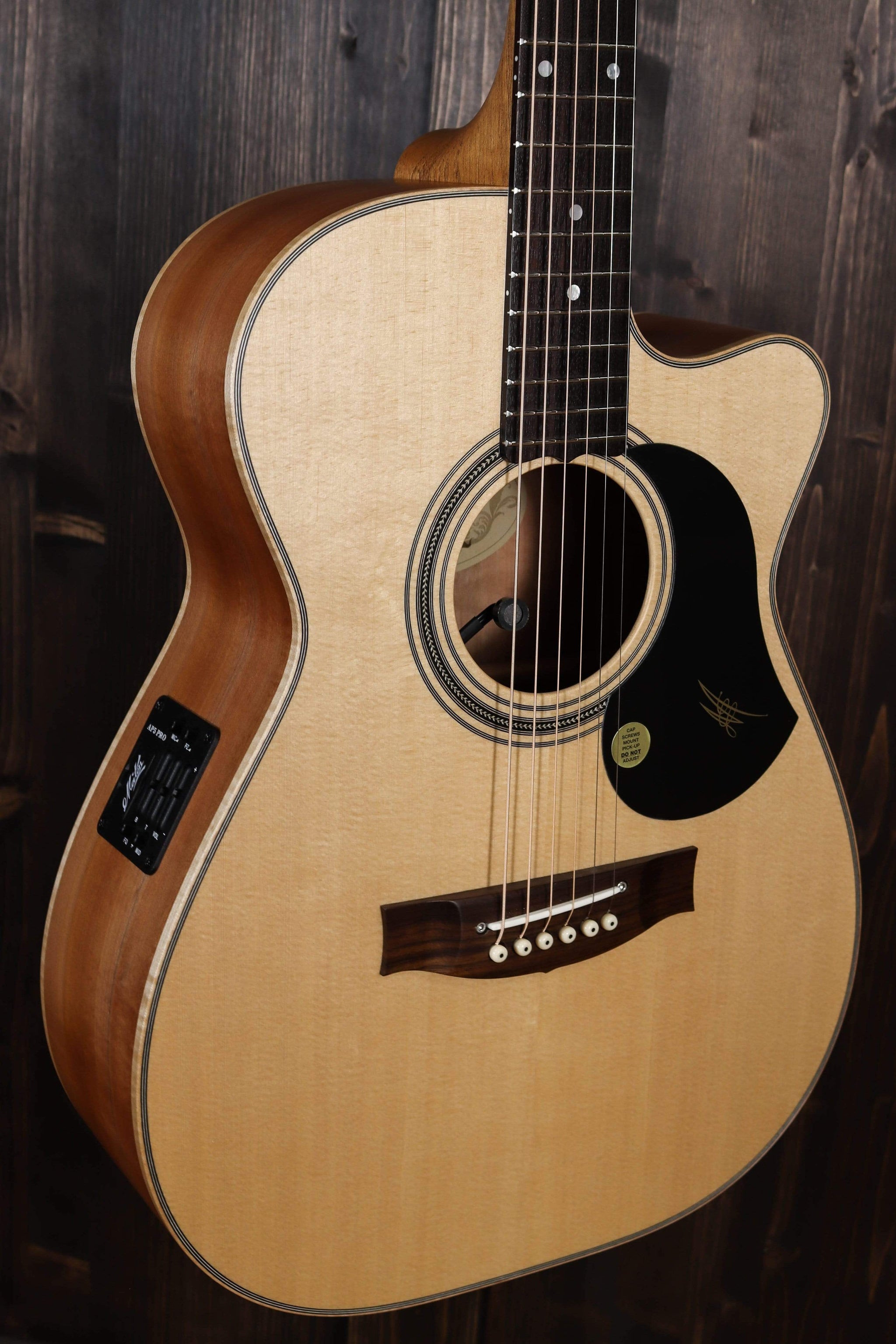 Maton Guitars EBG808C JR Signature - 14790 - Artisan Guitars