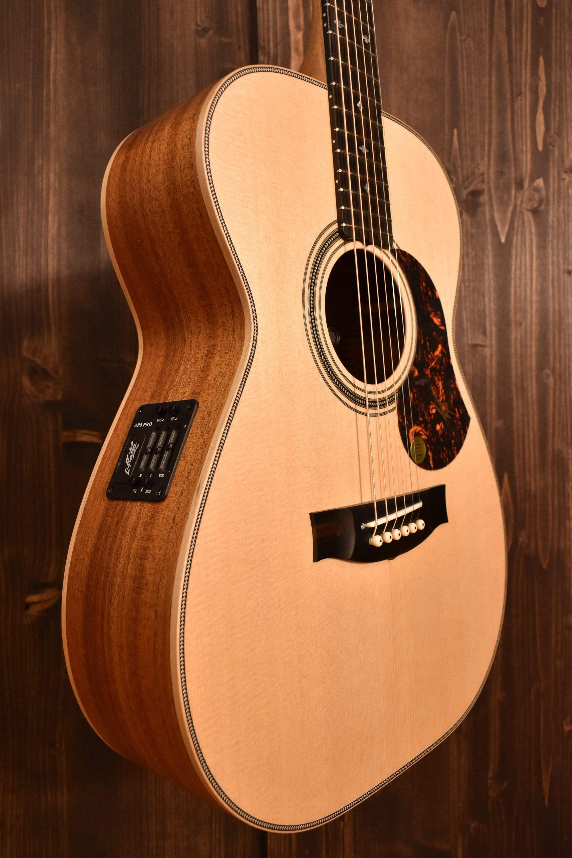 Maton Guitars EBG808 Artist - 14302 - Artisan Guitars