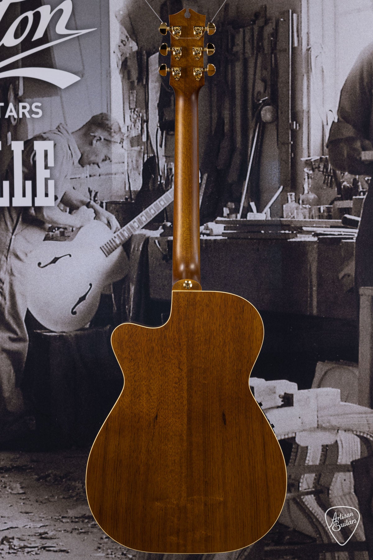 Maton Guitars EBG-808C Nashville Cutaway - 16284