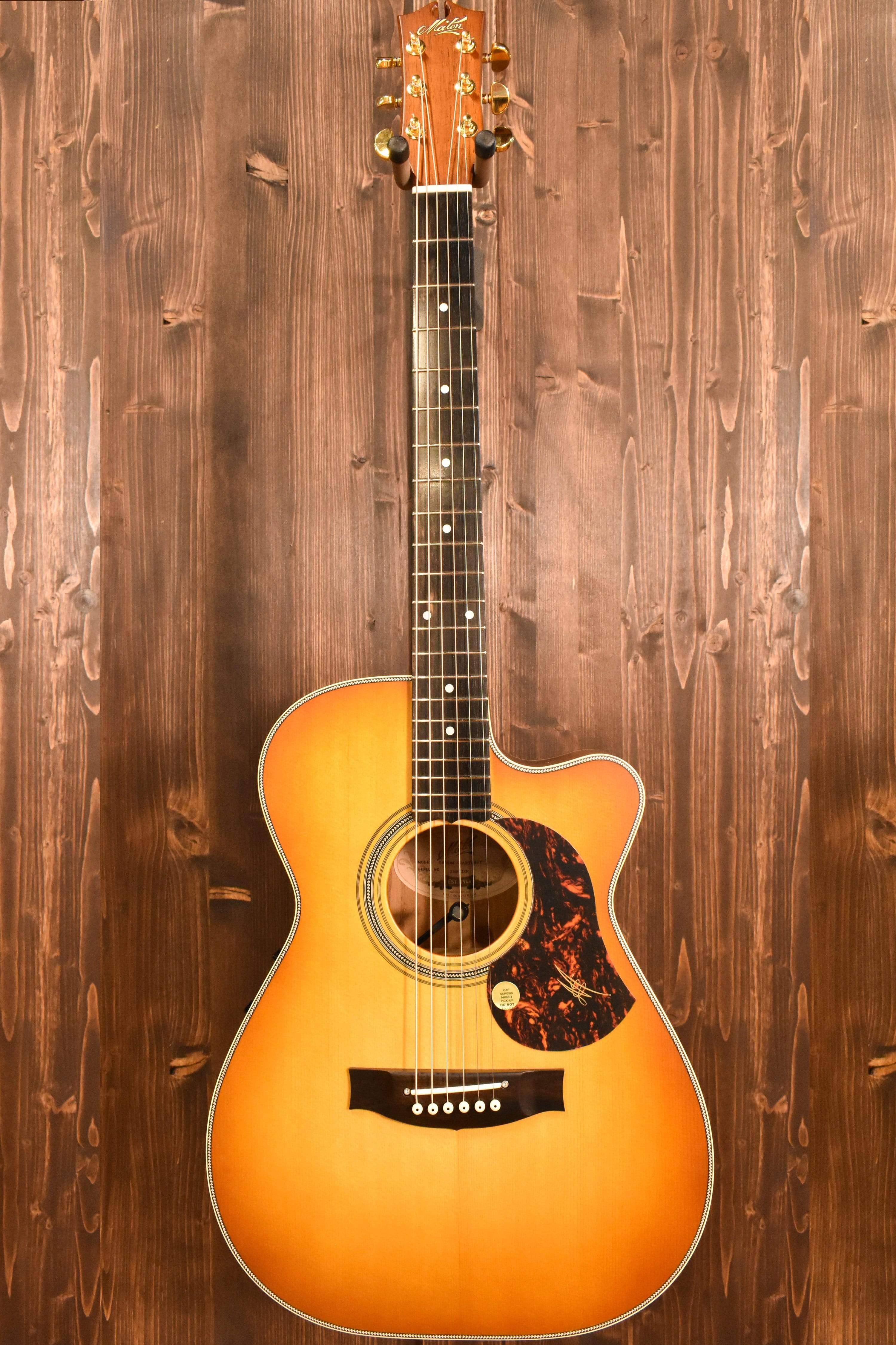 Maton Guitars EBG808C Nashville -14320 - Artisan Guitars