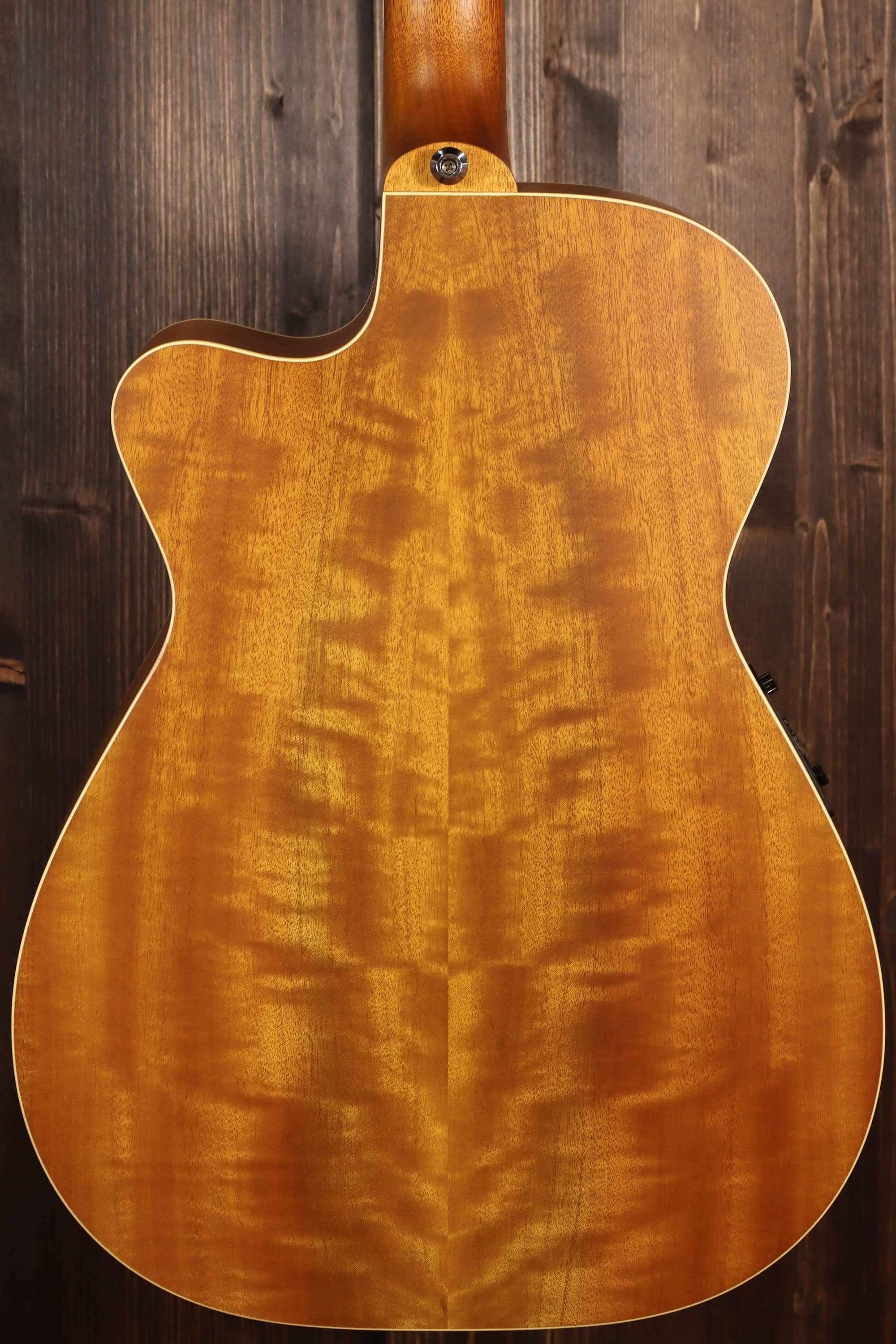 Maton Guitars EBG808C TE Tommy Emmanuel Signature ID-14776 - Artisan Guitars