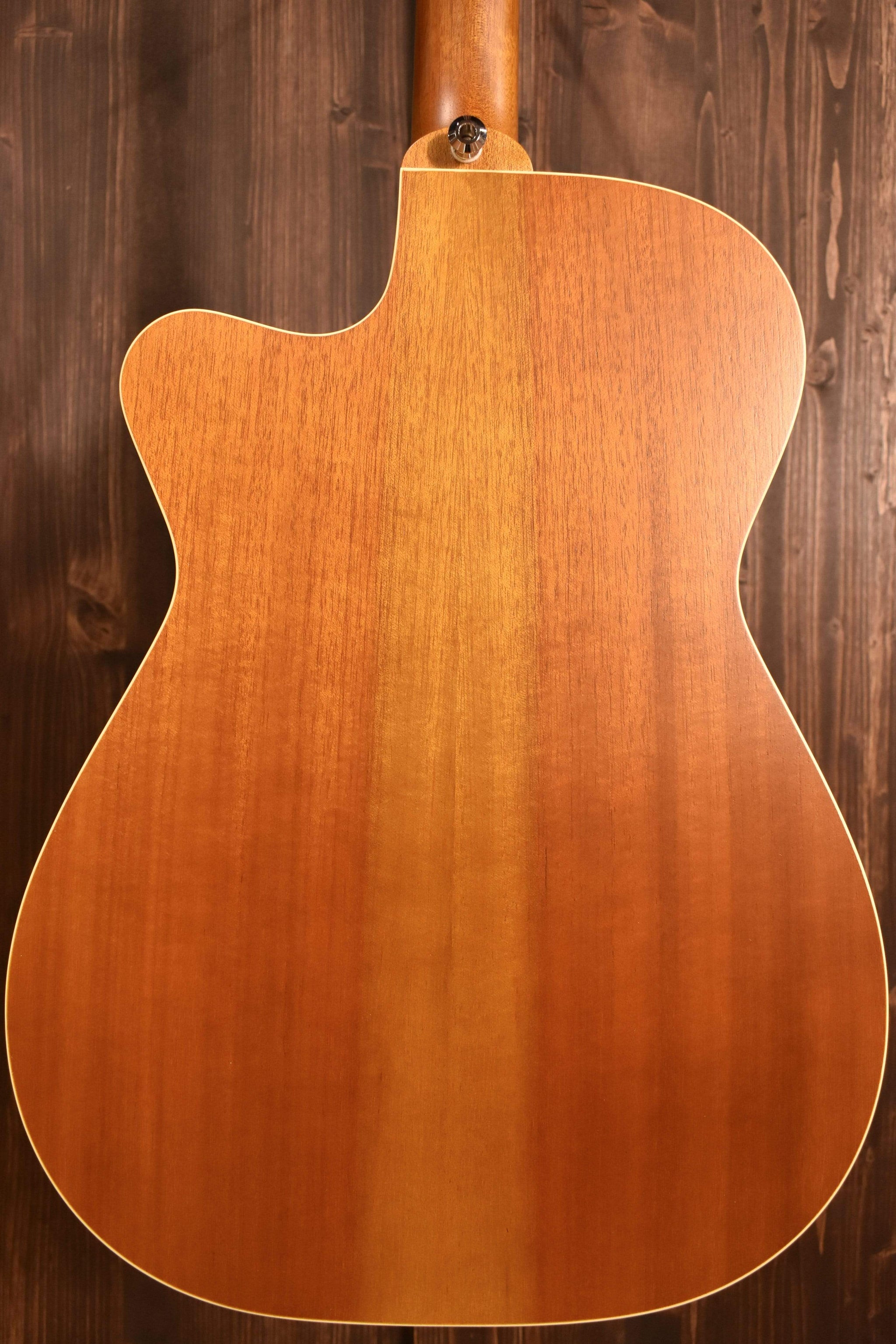 Maton Guitars EBG808C TE Cutaway - 14562 - Artisan Guitars