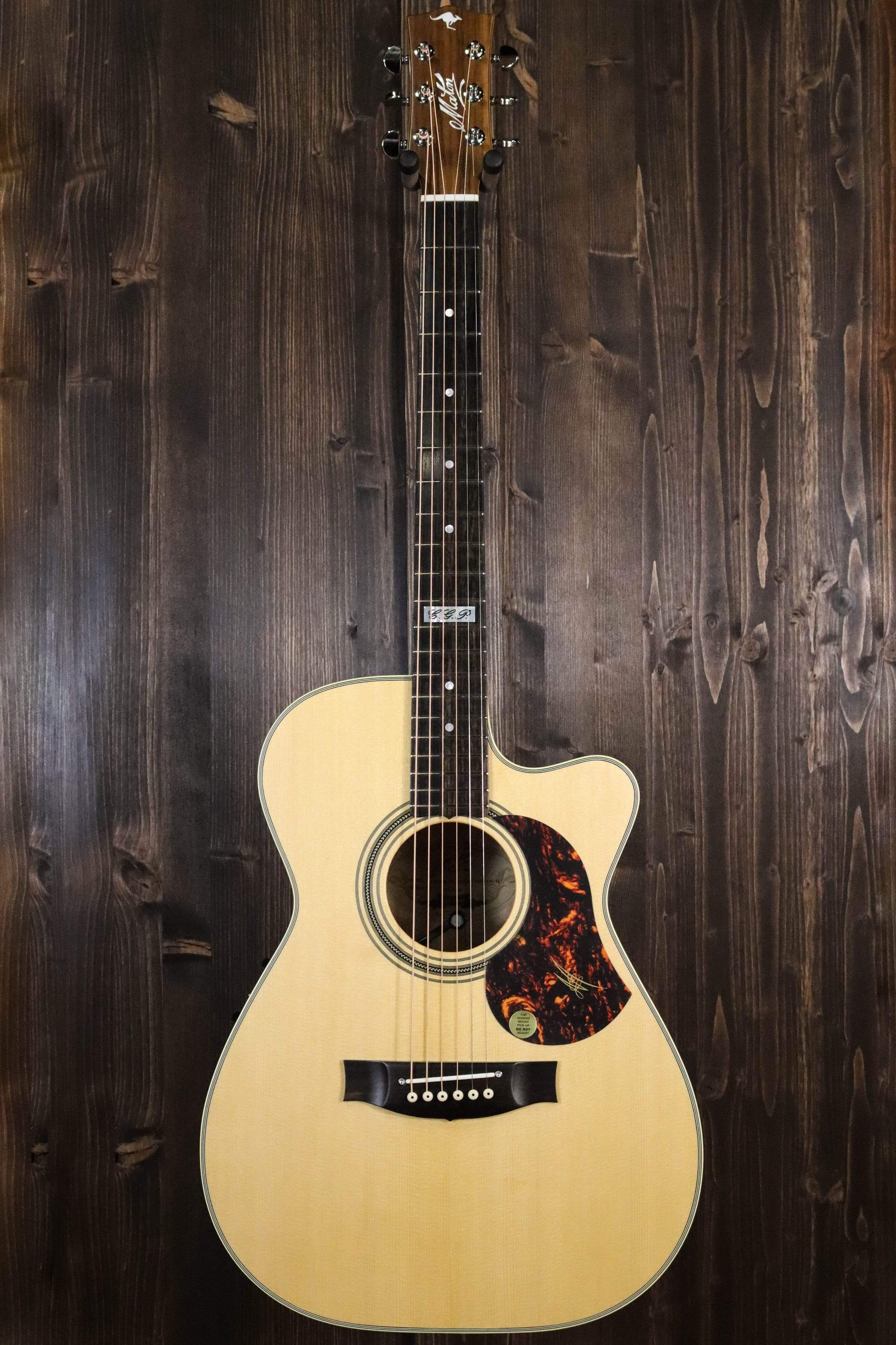 Maton Guitars EBG 808C TE Tommy Emmanuel Signature Cutaway ID-14780 - Artisan Guitars