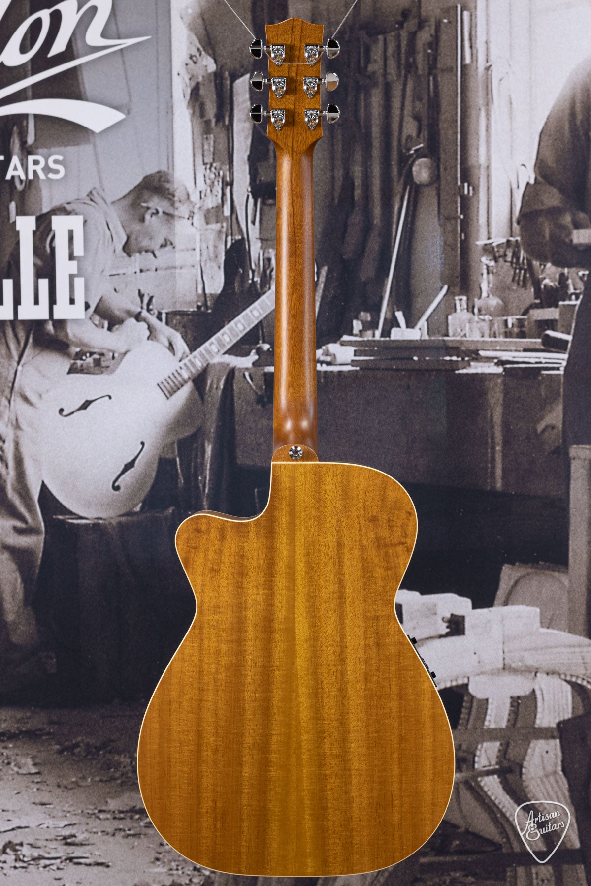 Maton Guitars EBG-808-TEC Tommy Emmanuel Cutaway - 16292