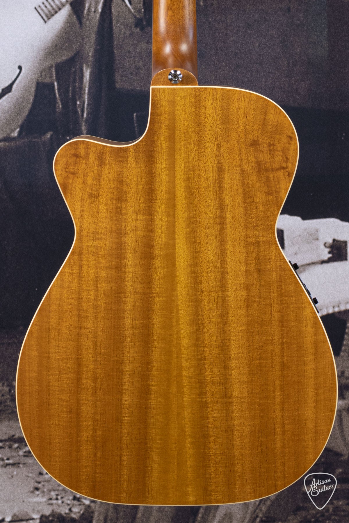Maton Guitars EBG-808-TEC Tommy Emmanuel Cutaway - 16292