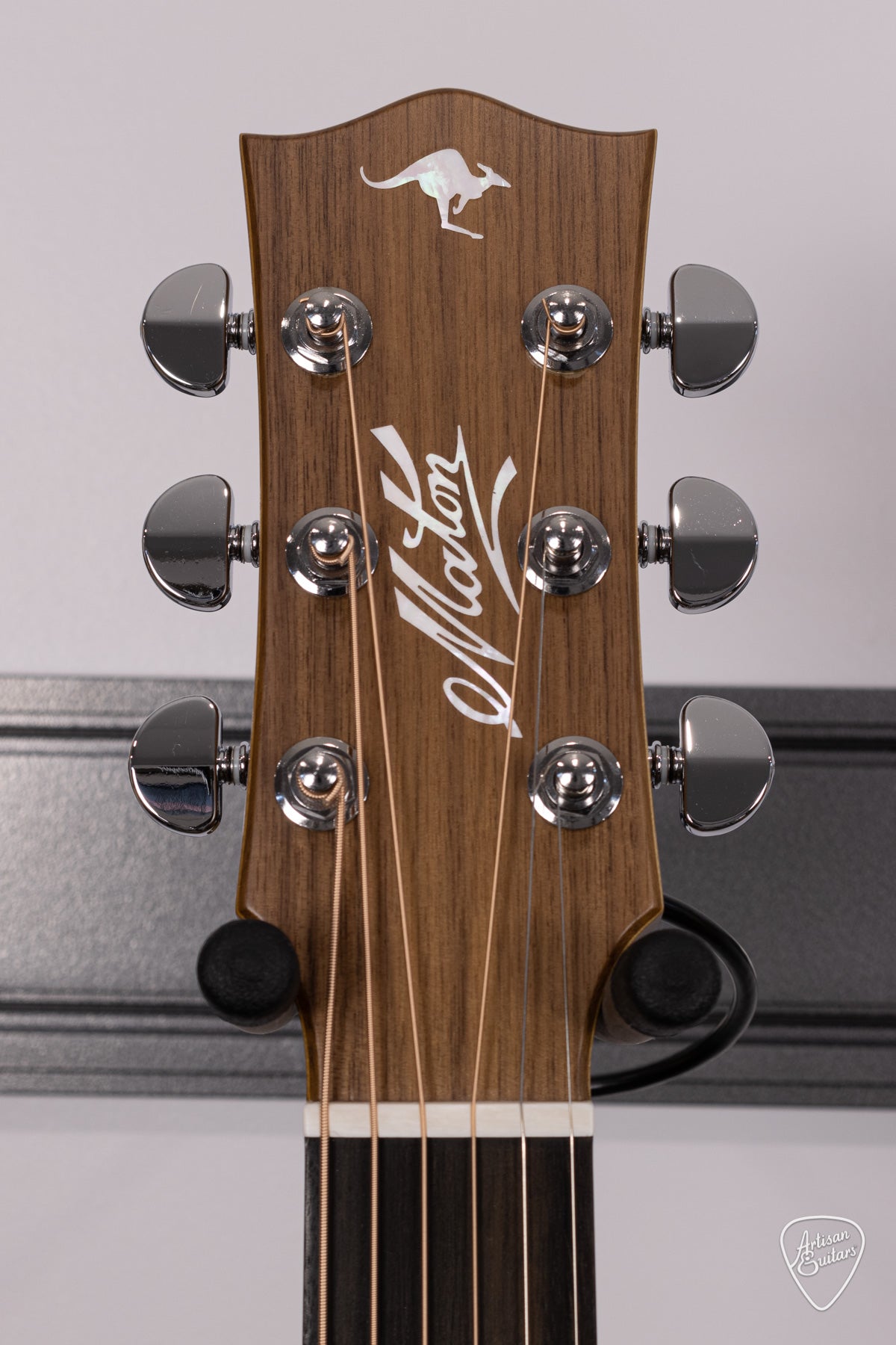Maton Guitars EBG-808-TEC Tommy Emmanuel Cutaway - 16465