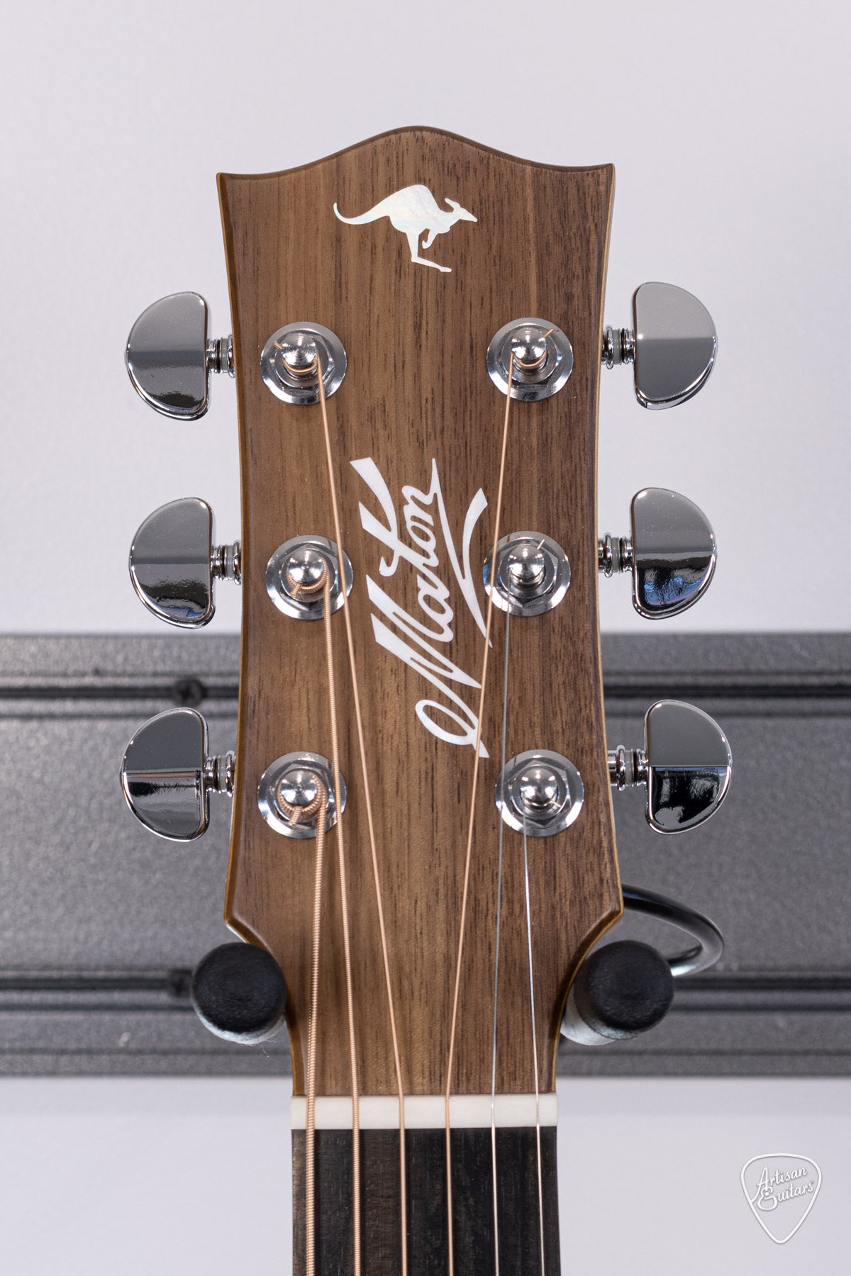 Maton Guitars EBG-808-TEC Tommy Emmanuel Cutaway - 16464