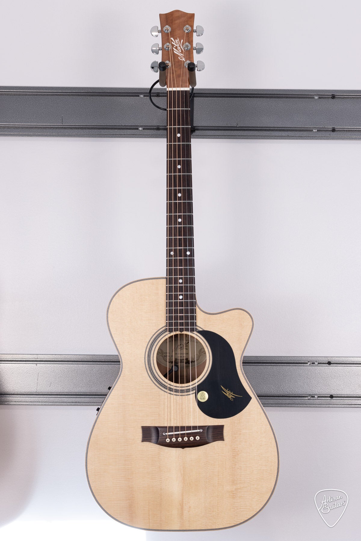 Maton Guitars 808C J.R. Joe Robinson Signature Cutaway - 16459