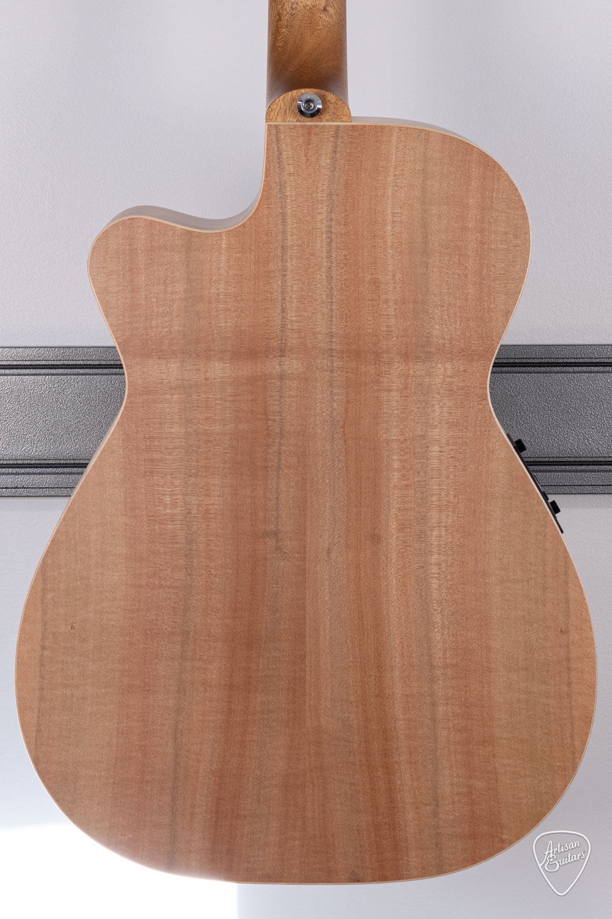 Maton Guitars 808C J.R. Joe Robinson Signature Cutaway - 16459