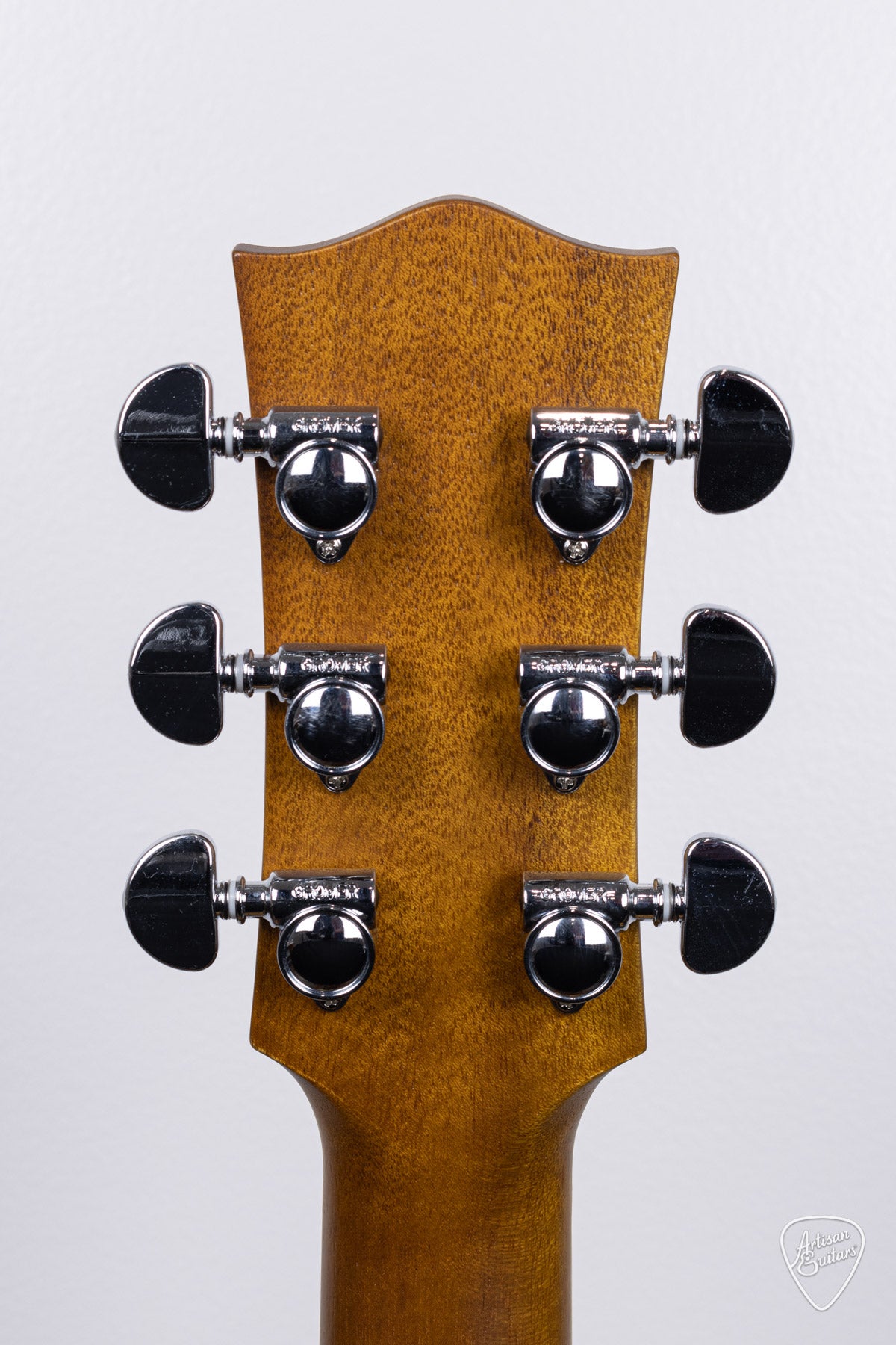 Maton Guitars EBG-808-TEC Tommy Emmanuel Cutaway - 16504