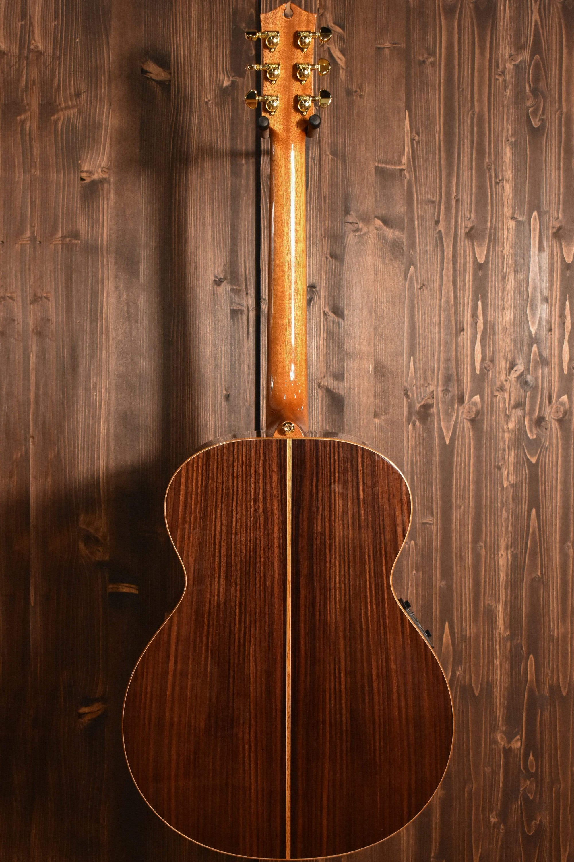 Maton EM100J Jumbo Messiah - 14564 - Artisan Guitars