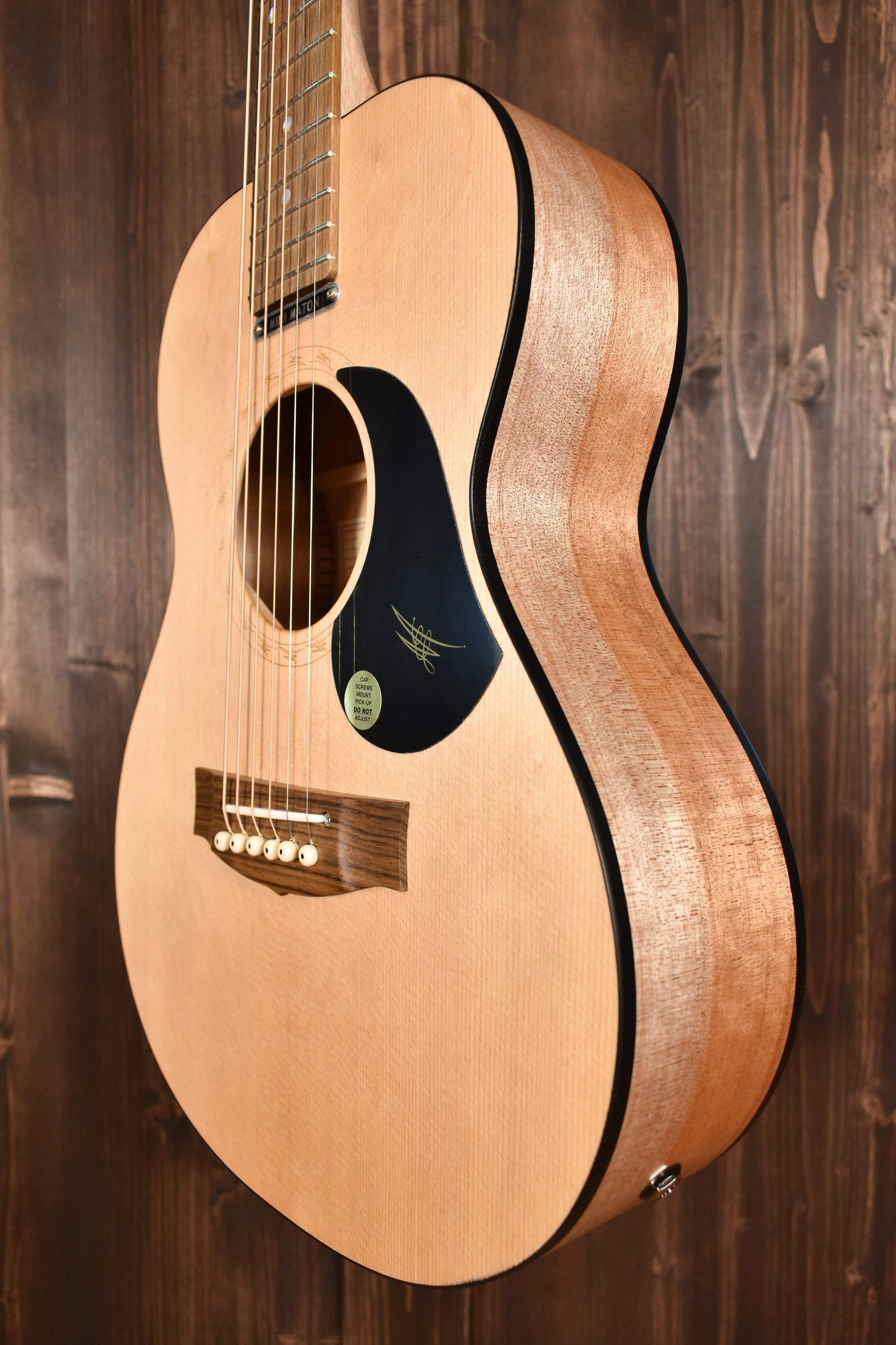 Maton Guitars EM6 Mini - 14572 - Artisan Guitars