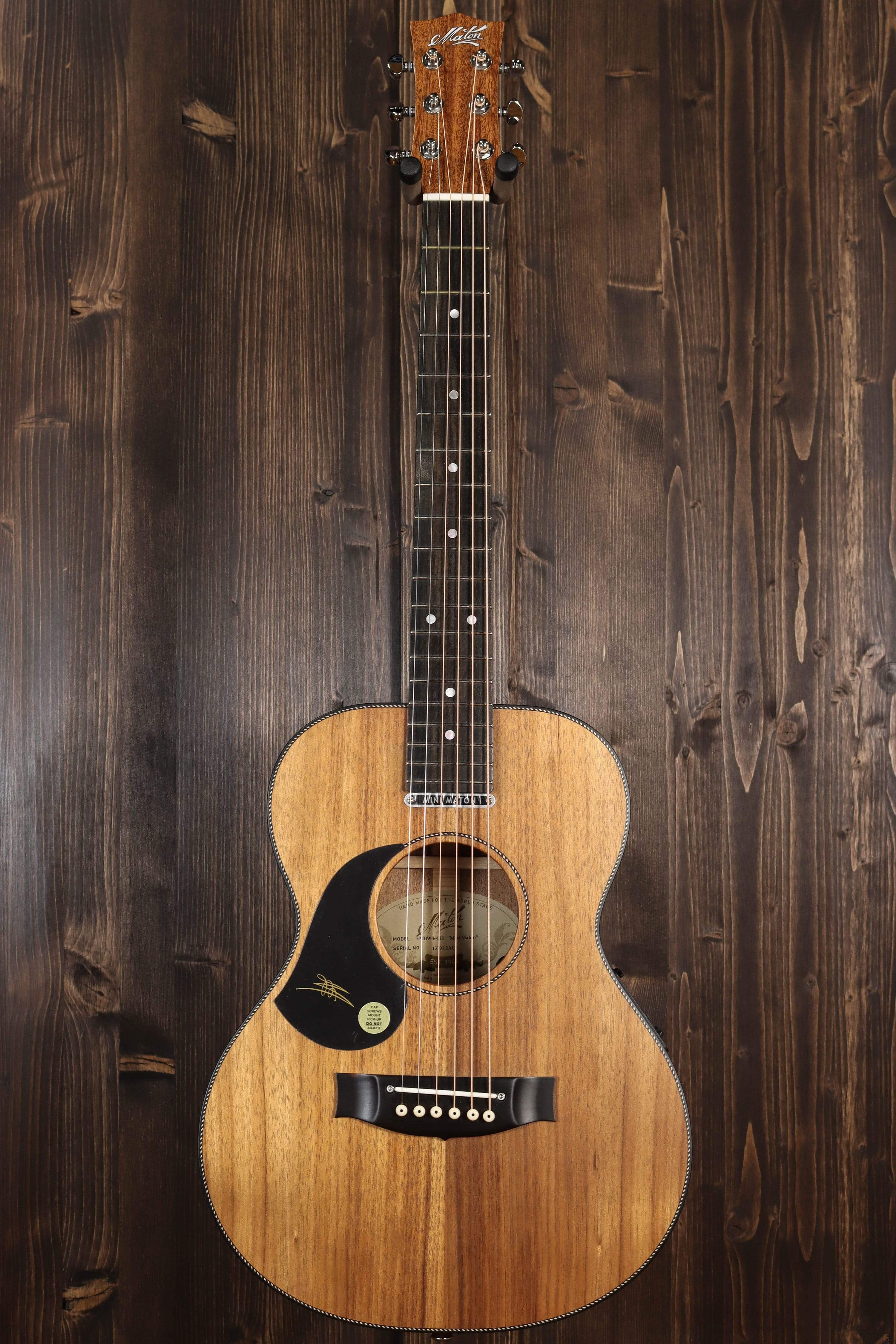 Maton Guitars EMBW Mini Left-Handed - 14346 - Artisan Guitars