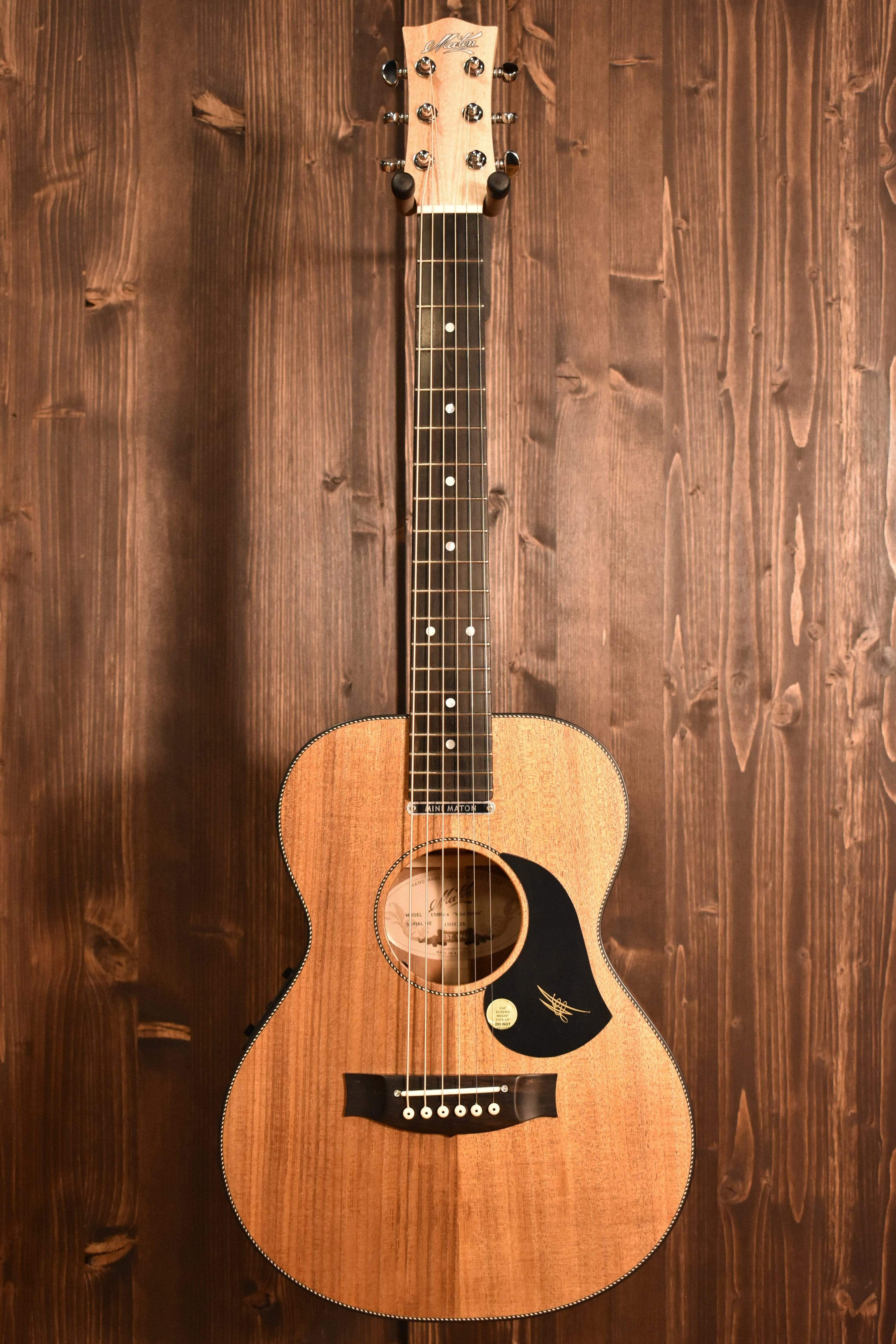 Maton Guitars EMBW6 Mini - 14343 - Artisan Guitars