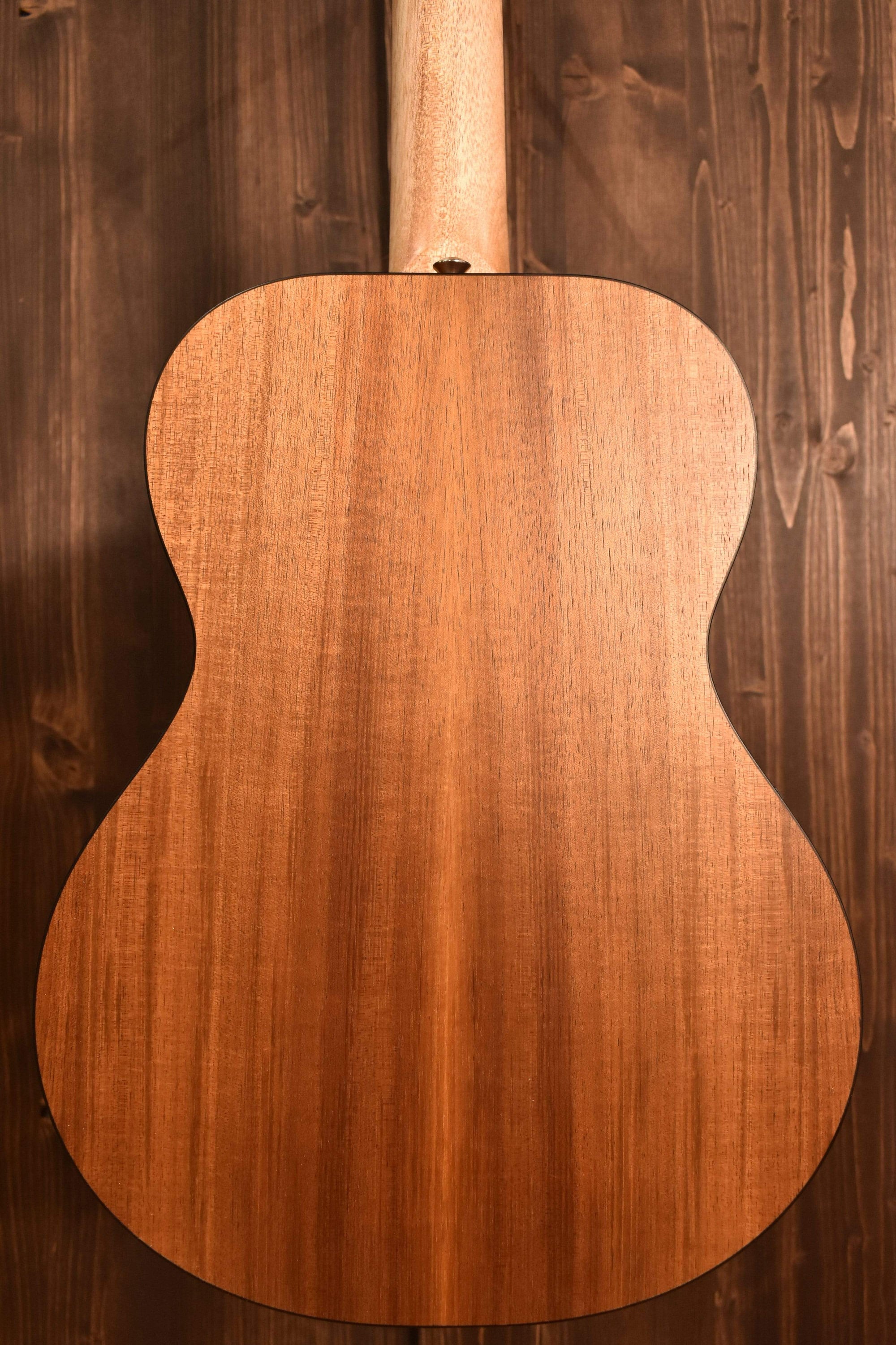 Maton Guitars EMBW6 Mini - 14343 - Artisan Guitars