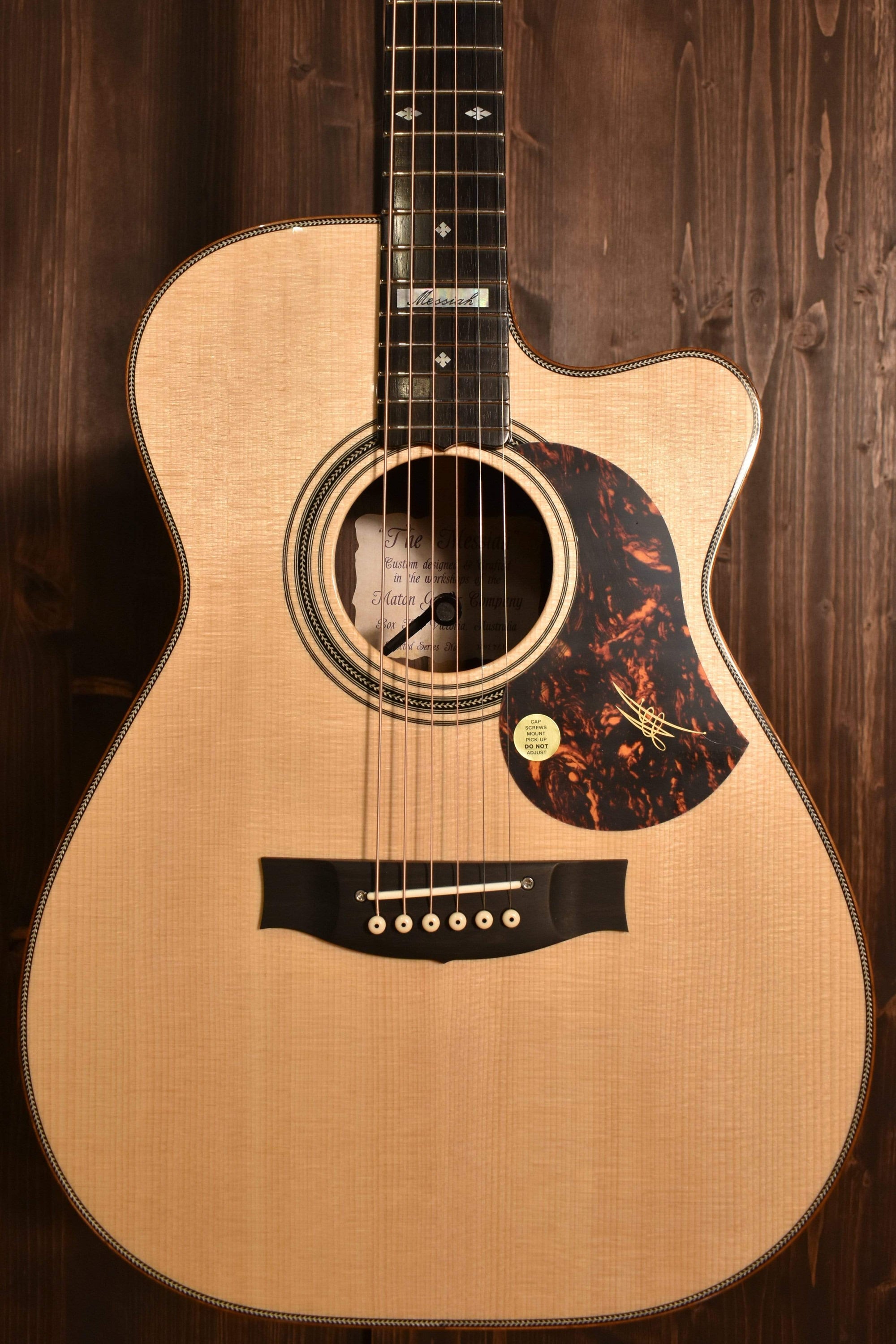 Maton Guitars EM100 808 Messiah Cutaway - 14566 - Artisan Guitars