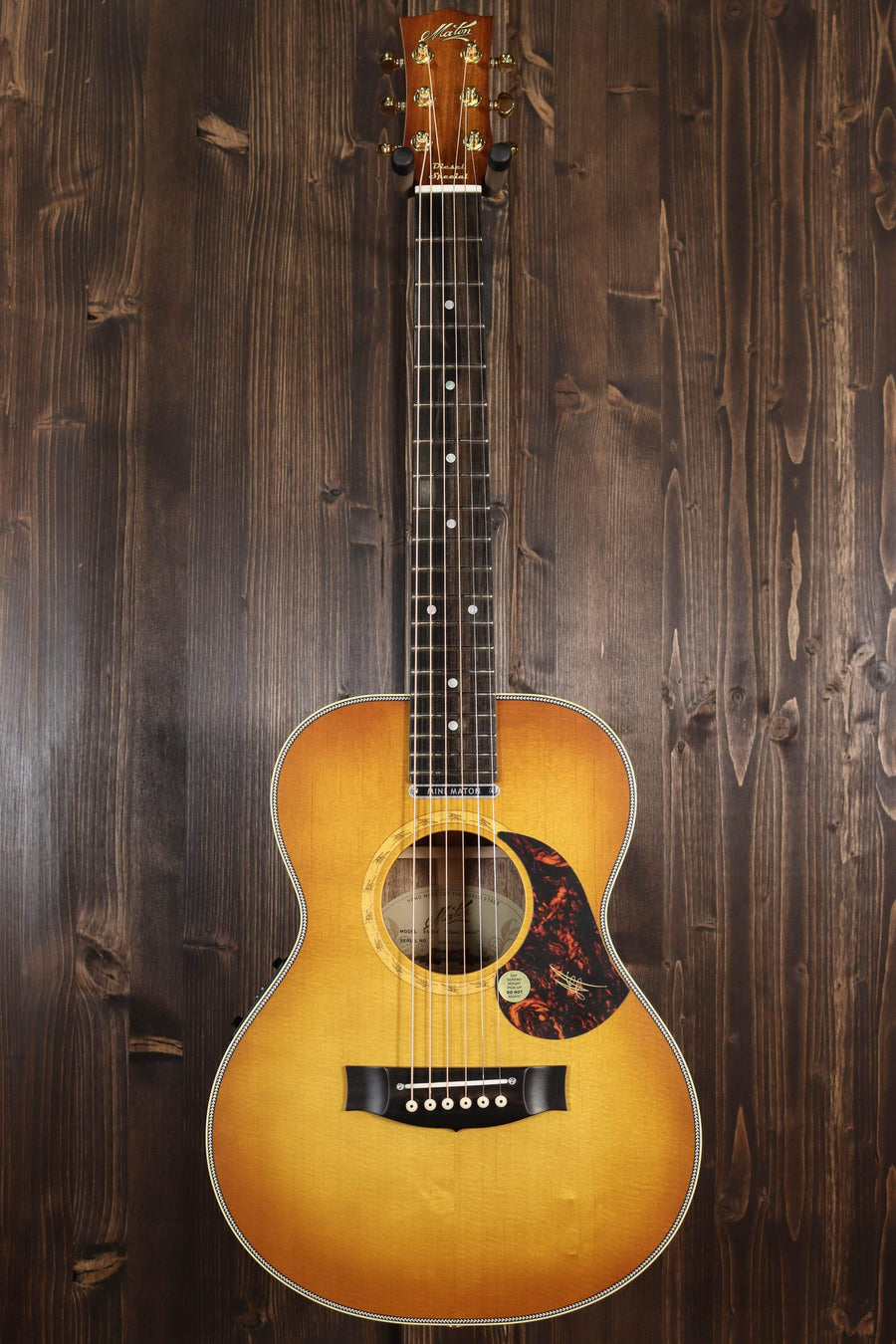 Maton Guitars EMD-6 Mini Diesel - 14335 - Artisan Guitars