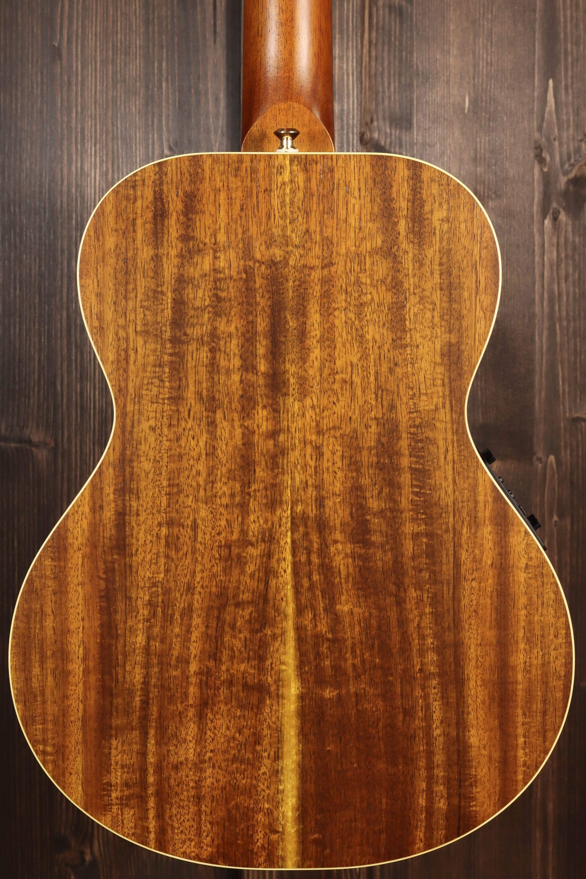 Maton Guitars EMD-6 Mini Diesel - 14335 - Artisan Guitars