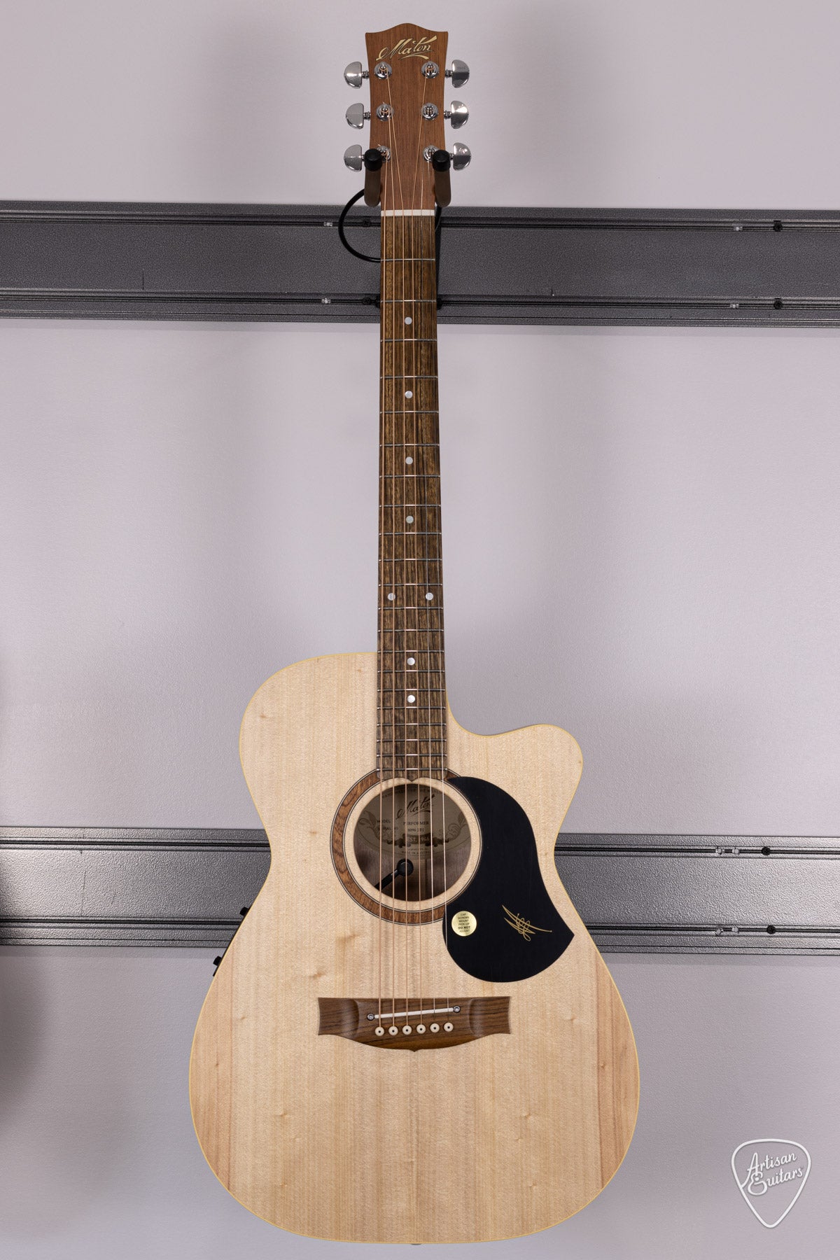 Maton Guitars Performer EBG-808C - 16467