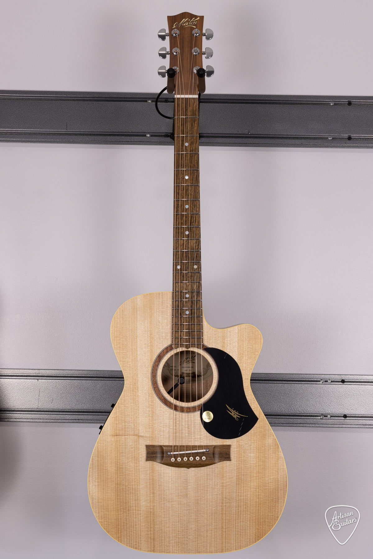 Maton Guitars Performer EBG-808C - 16468