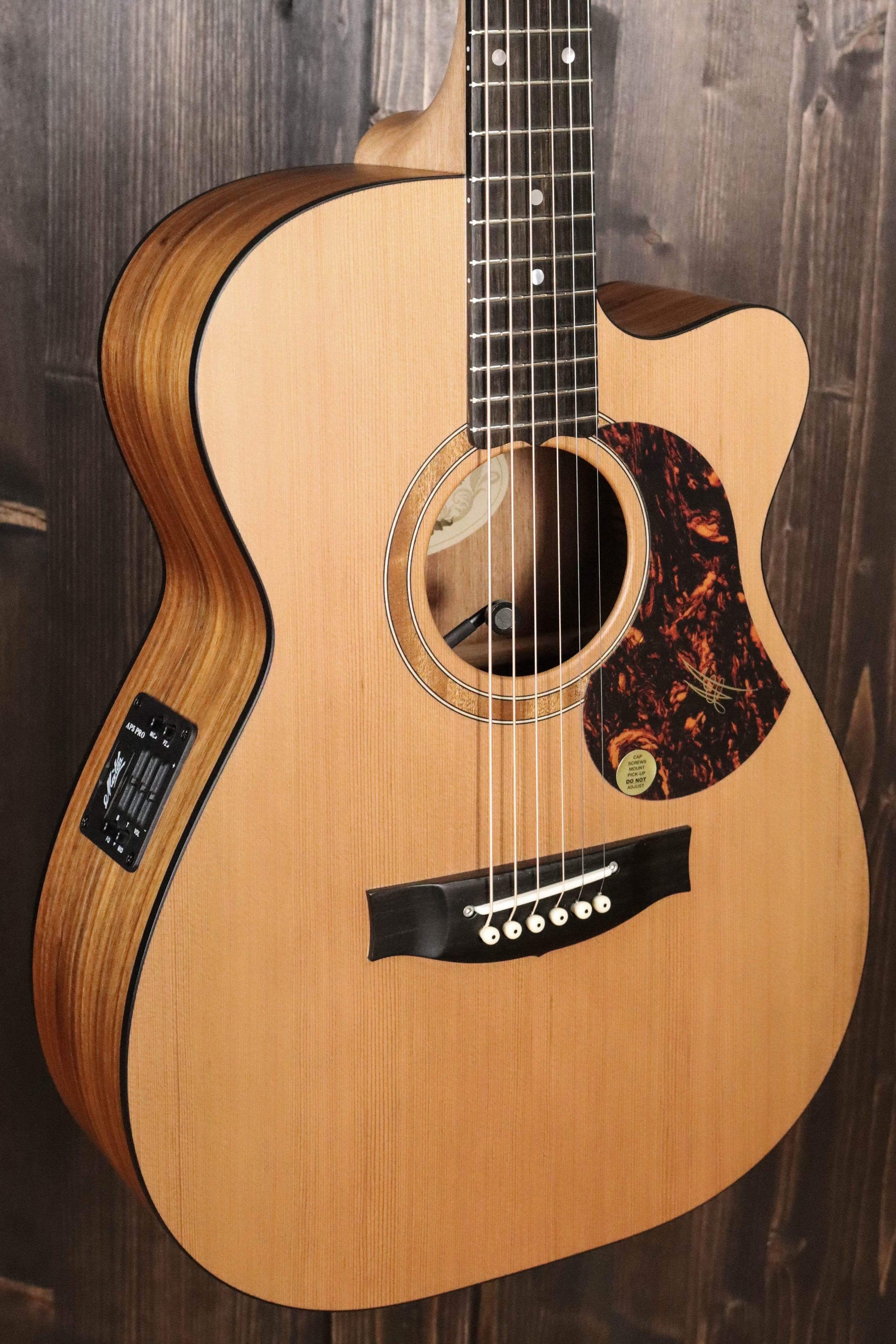 Maton Guitars SRS808C Cutaway - 14792 - Artisan Guitars