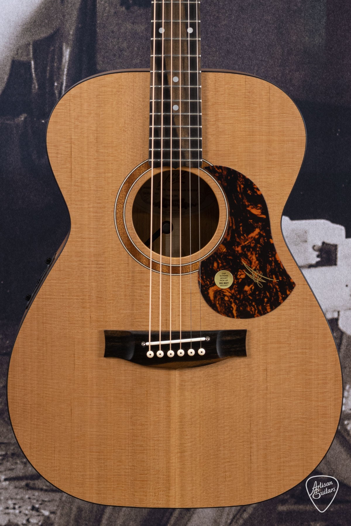 アコースティックギター オレンジ/ブラウン OO-18 Standard NEW FOR 2025: アコースティックギター｜三木