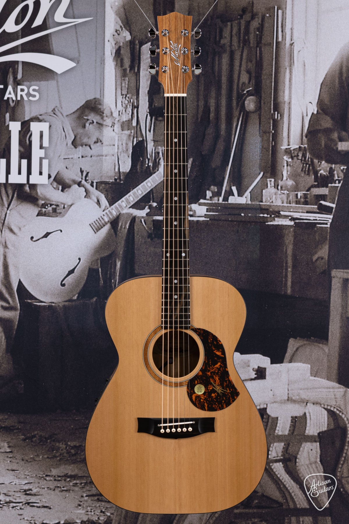 Maton Guitars Solid Road Series SRS-808 - 16304