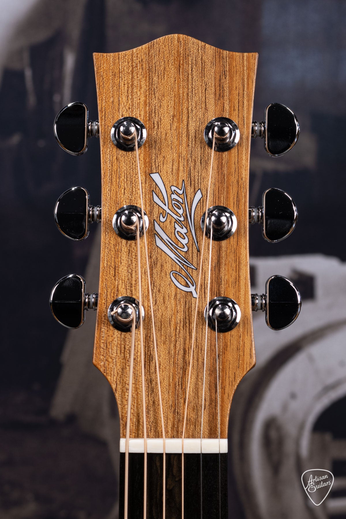 Maton Guitars Solid Road Series SRS-808 - 16304