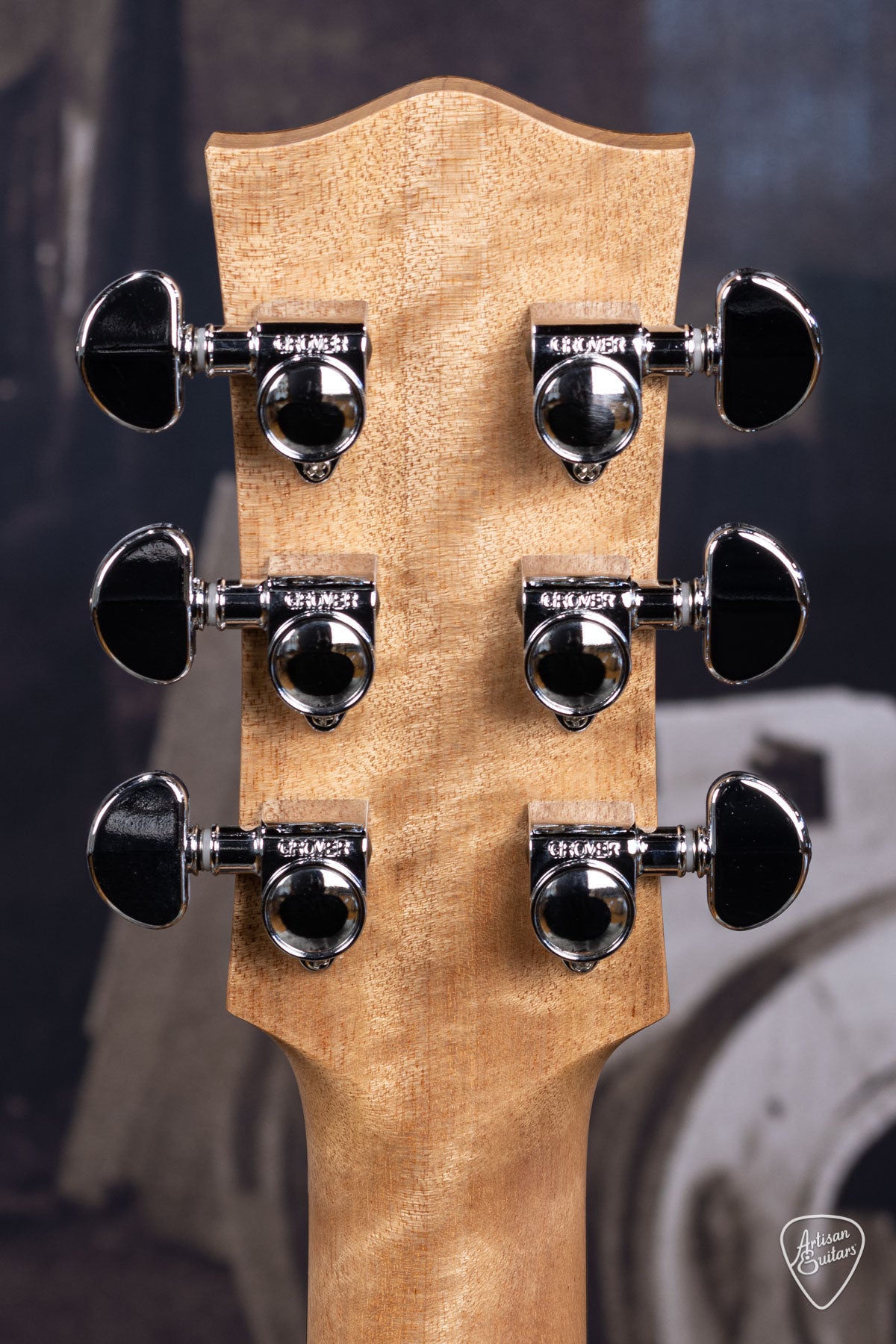Maton Guitars Solid Road Series SRS-808 - 16304