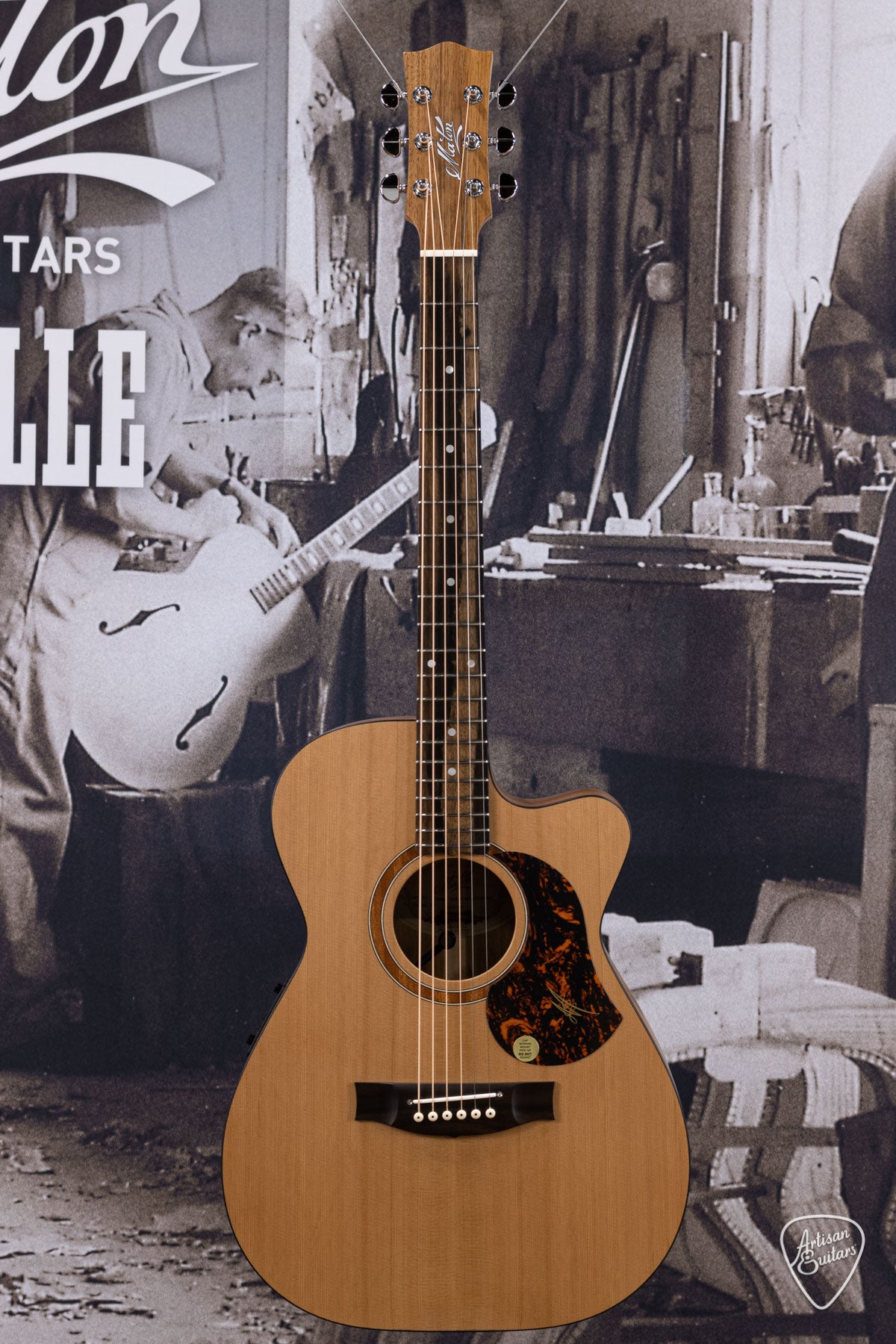 Maton Guitars Solid Road Series SRS-808C - 16310