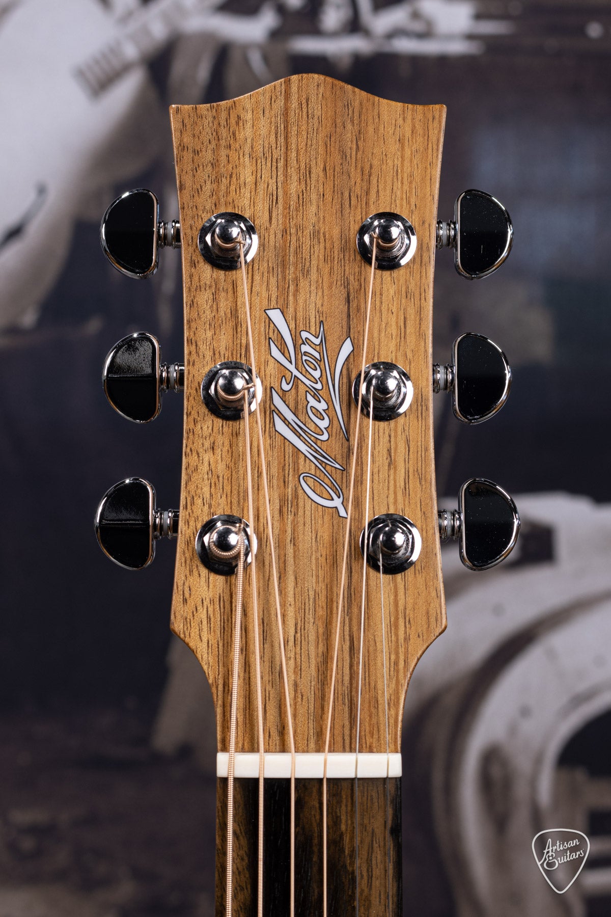 Maton Guitars Solid Road Series SRS-808C - 16310