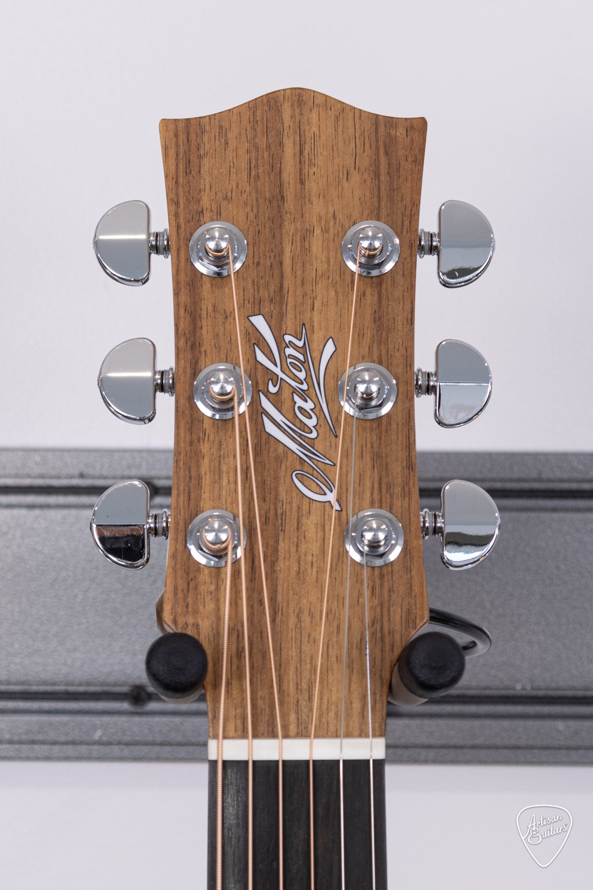 Maton Guitars Solid Road Series SRS-808C Cutaway - 16452