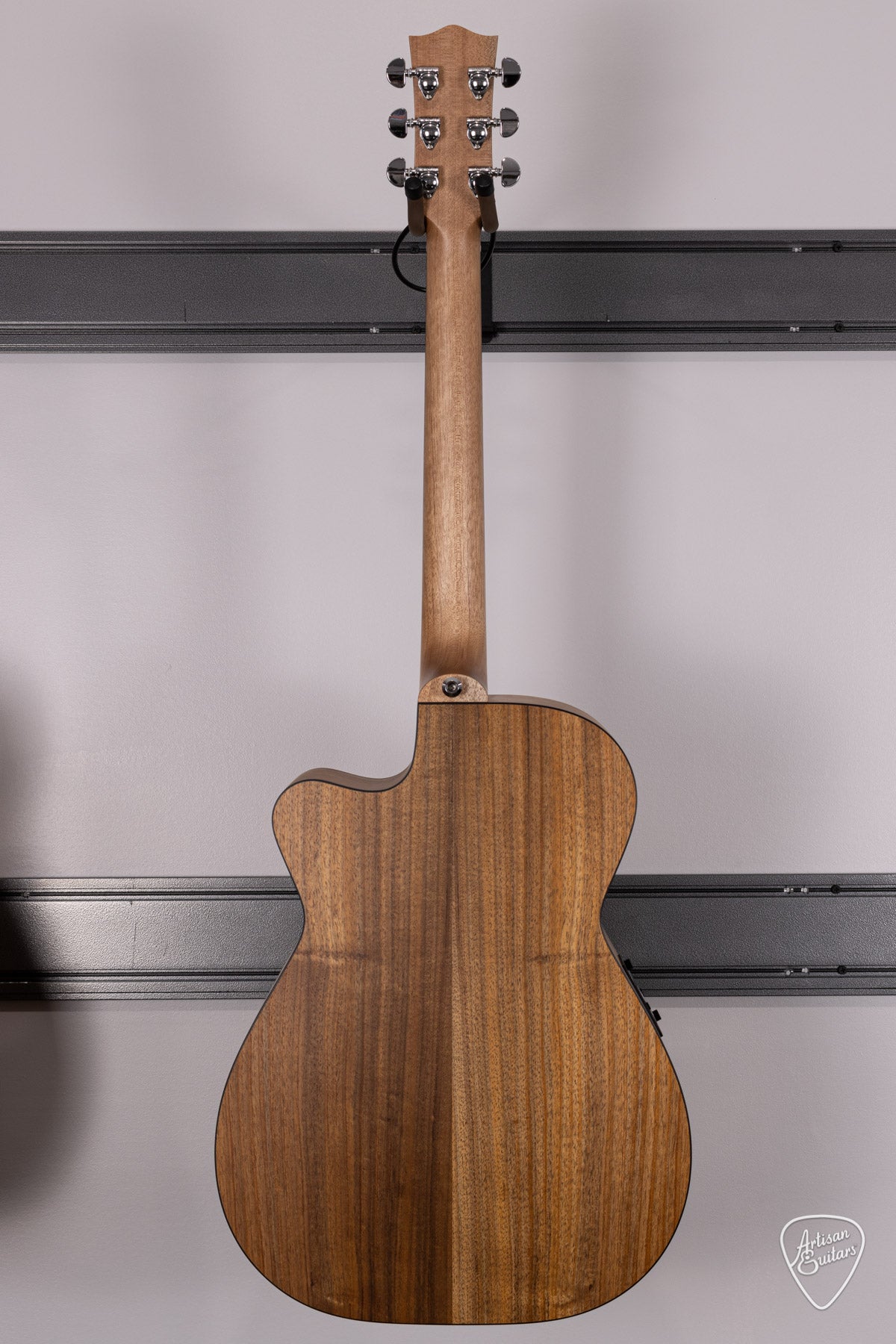 Maton Guitars Solid Road Series SRS-808C Cutaway - 16453