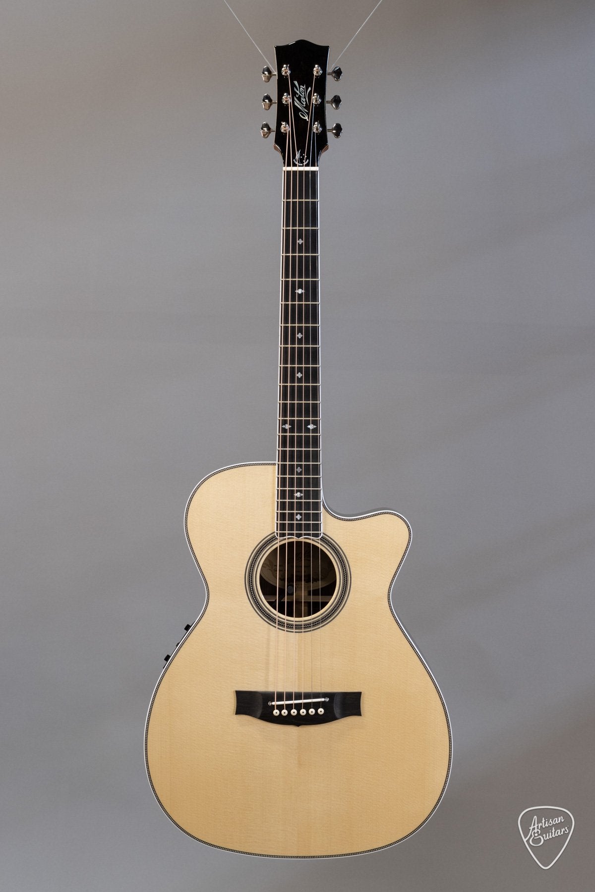 Maton Custom Shop CS Classic with Cutaway - 15077 - Artisan Guitars