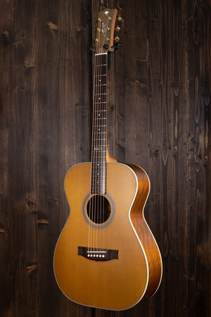 Maton Custom Shop TE Personal Thinline Sitka and Queensland