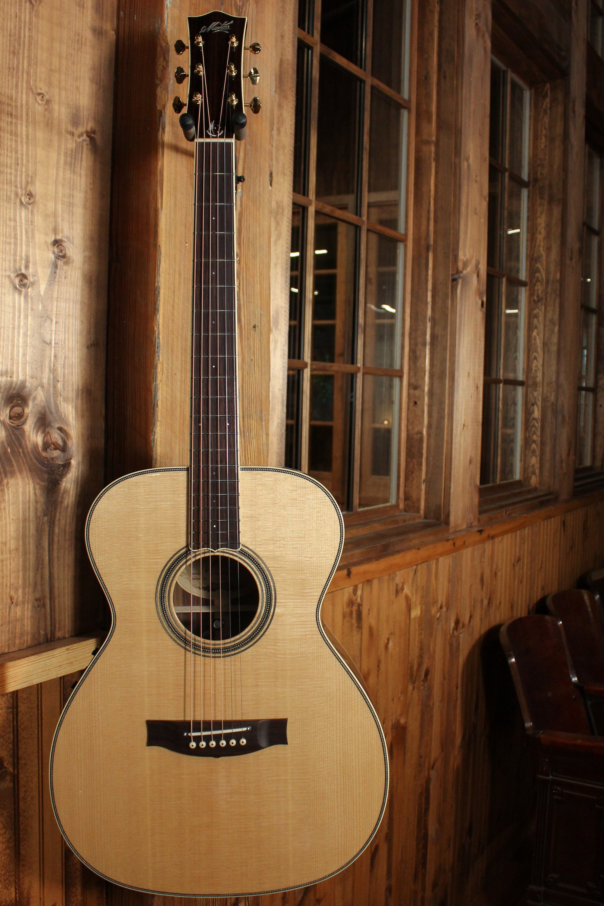 Maton Custom Shop Traditional w/ European Spruce & Granadillo - Artisan Guitars