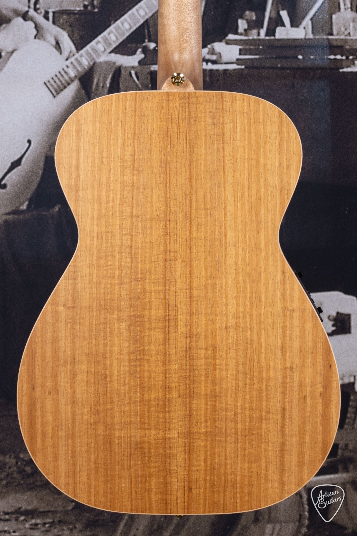 Maton Guitars EBG808 Artist - Sitka and Blackwood - 16118