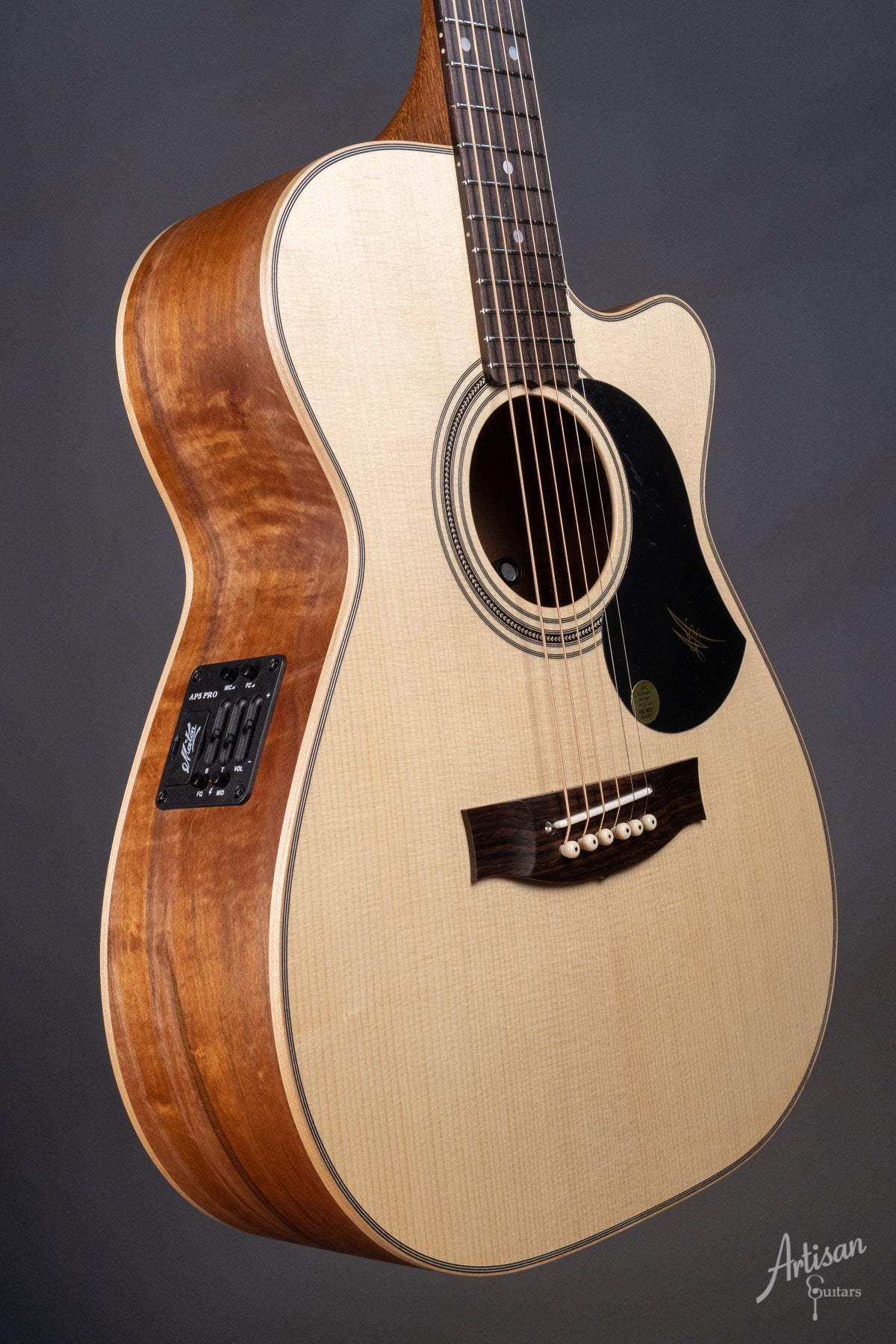 Pre-Owned 2020 Maton Guitars EBG808C JR Joe Robinson Signature Model - 14970 - Artisan Guitars