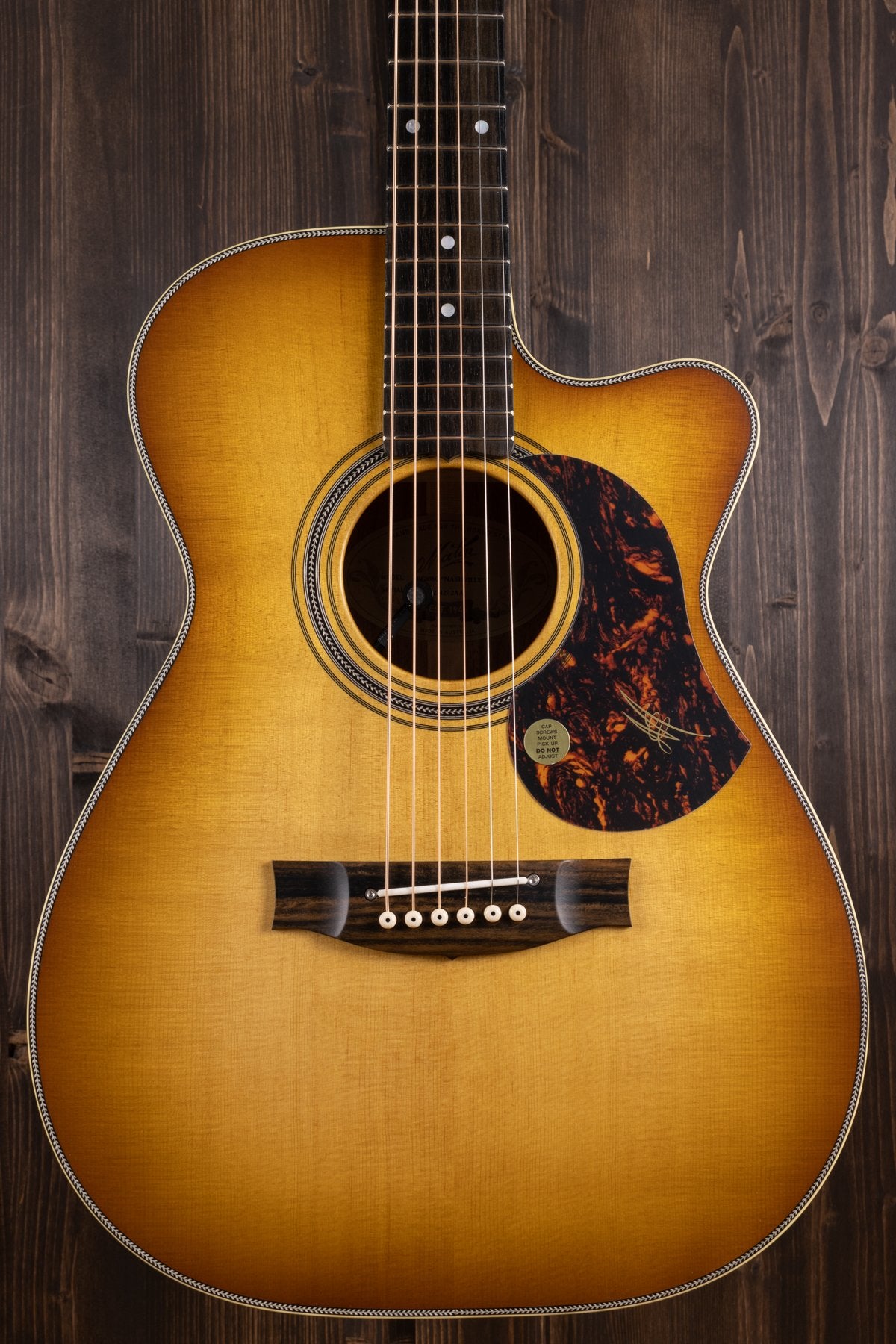 Maton Guitars EBG808C Nashville - 14875 - Artisan Guitars
