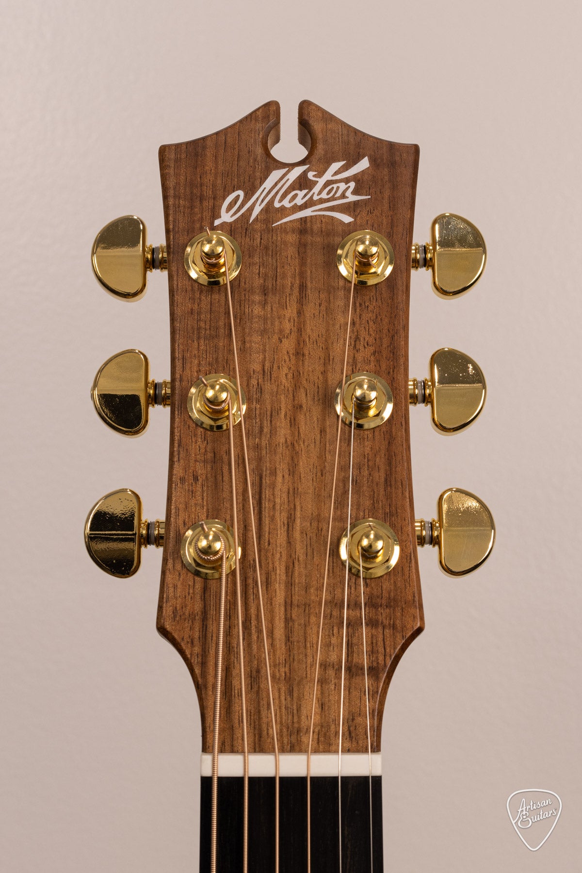 Maton Guitars EBG-808 Mic Fix Cutaway - 16495