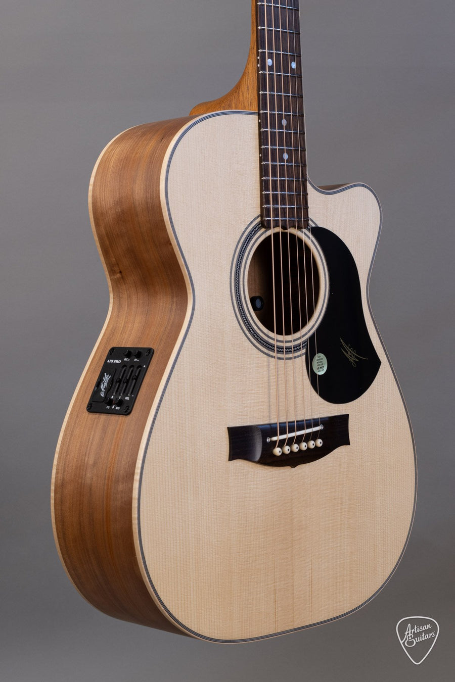 Maton Guitars EBG808C Joe Robinson Signature -15070 - Artisan Guitars